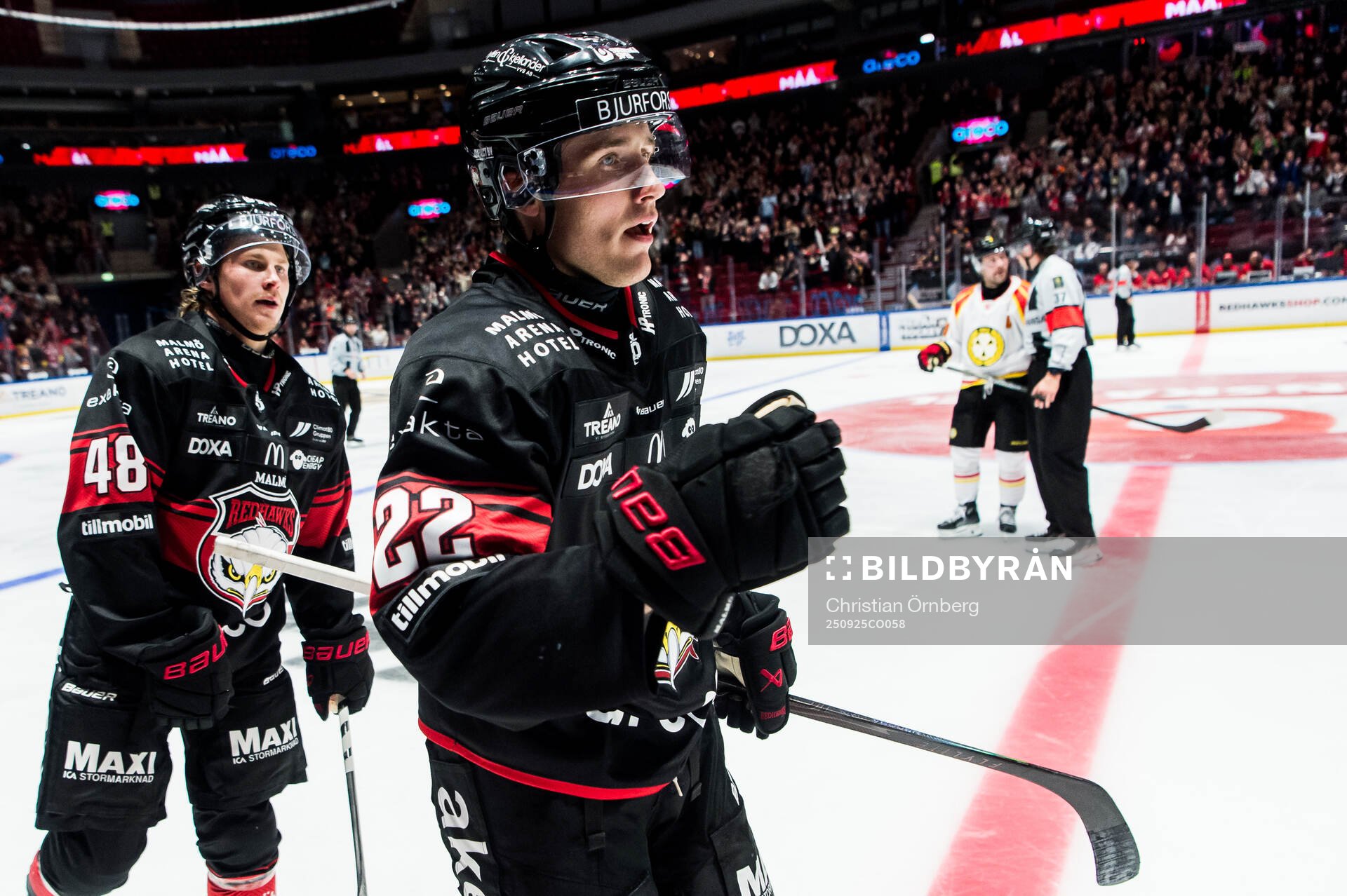 Malmö Redhawks Janne Kuokkanen jublar