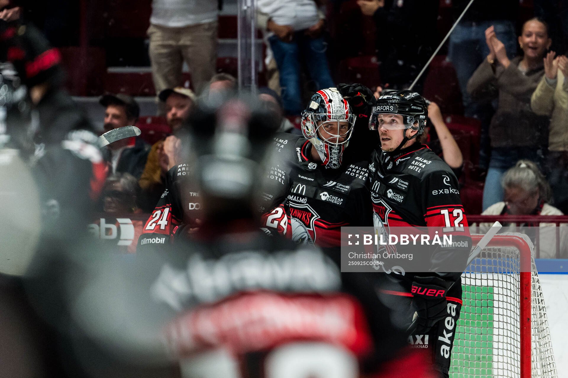 Malmö Redhawks målvakt Marek Langhamer och Linus Öberg