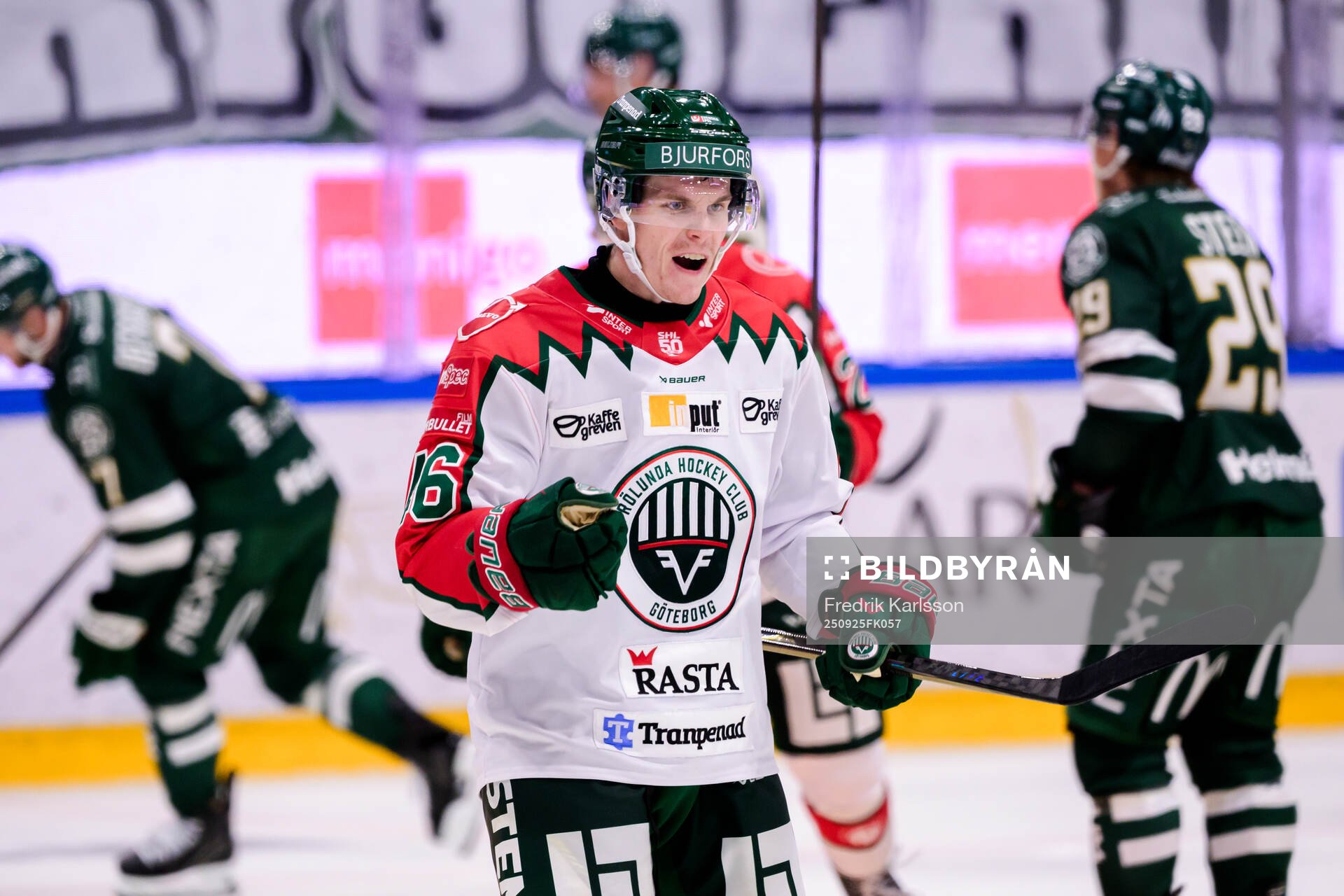 Frölundas Dominik Egli jublar