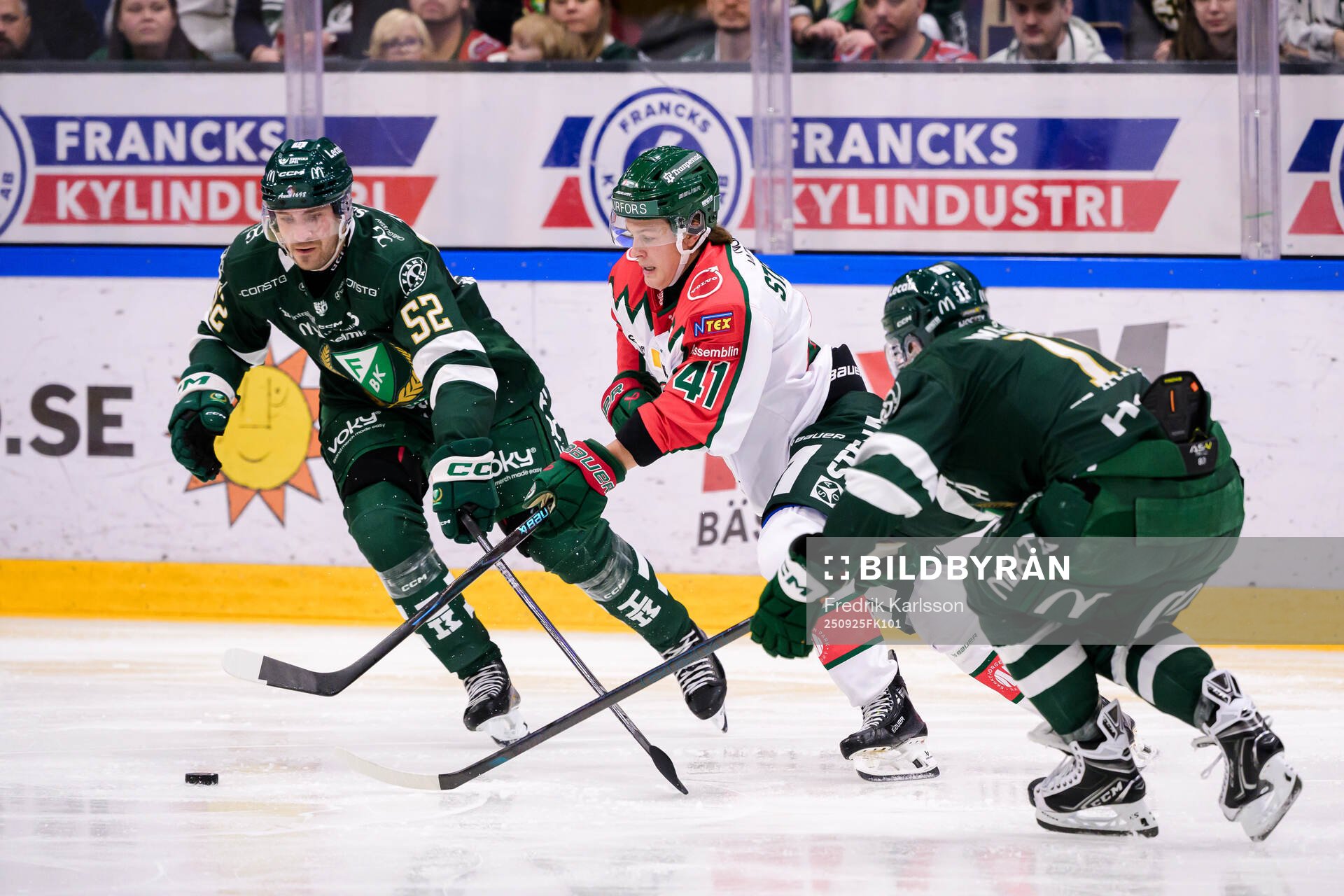 Färjestads August Tornberg och Frölundas Ivar Stenberg