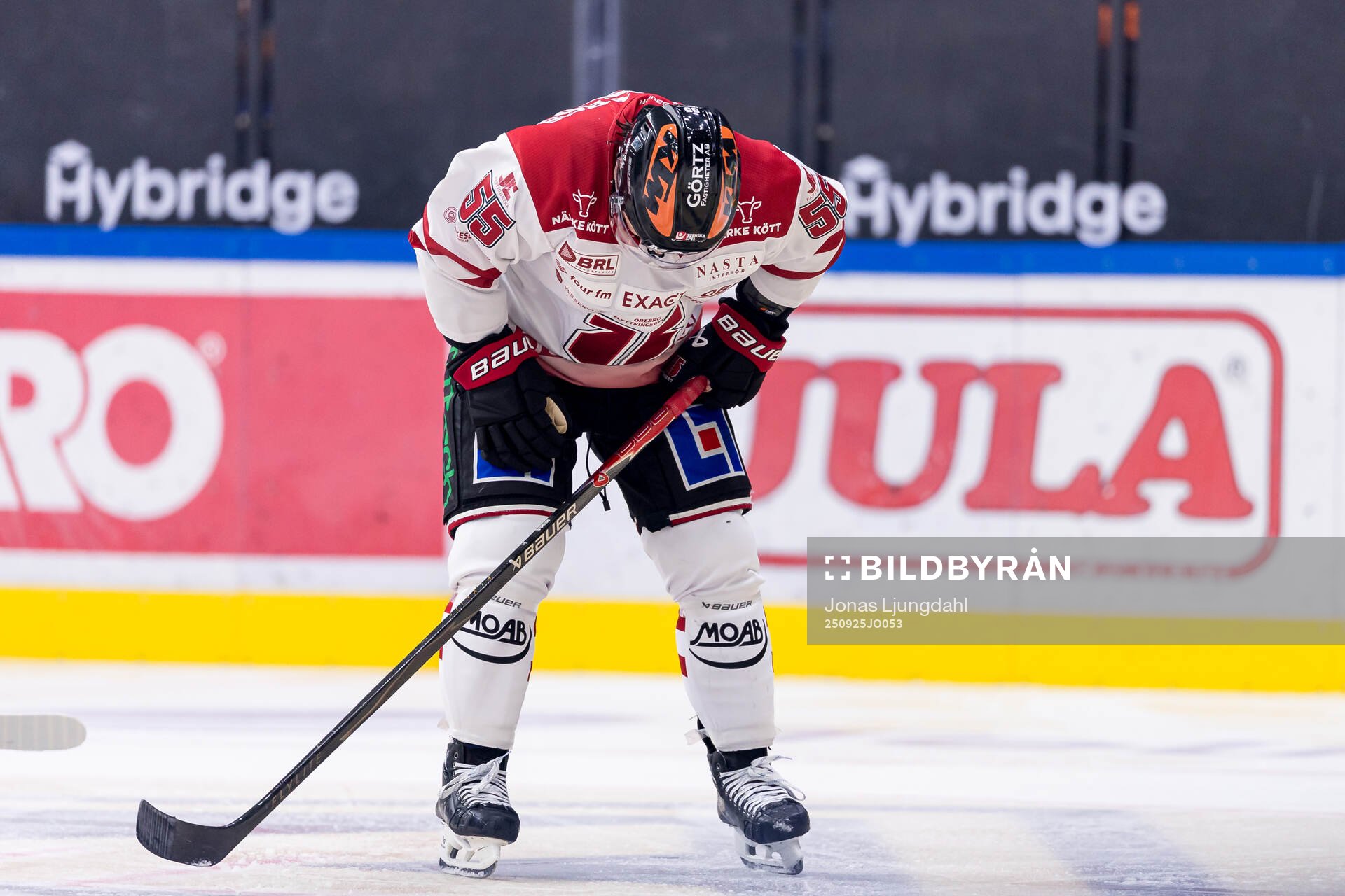 Örebros David Quenneville har ont