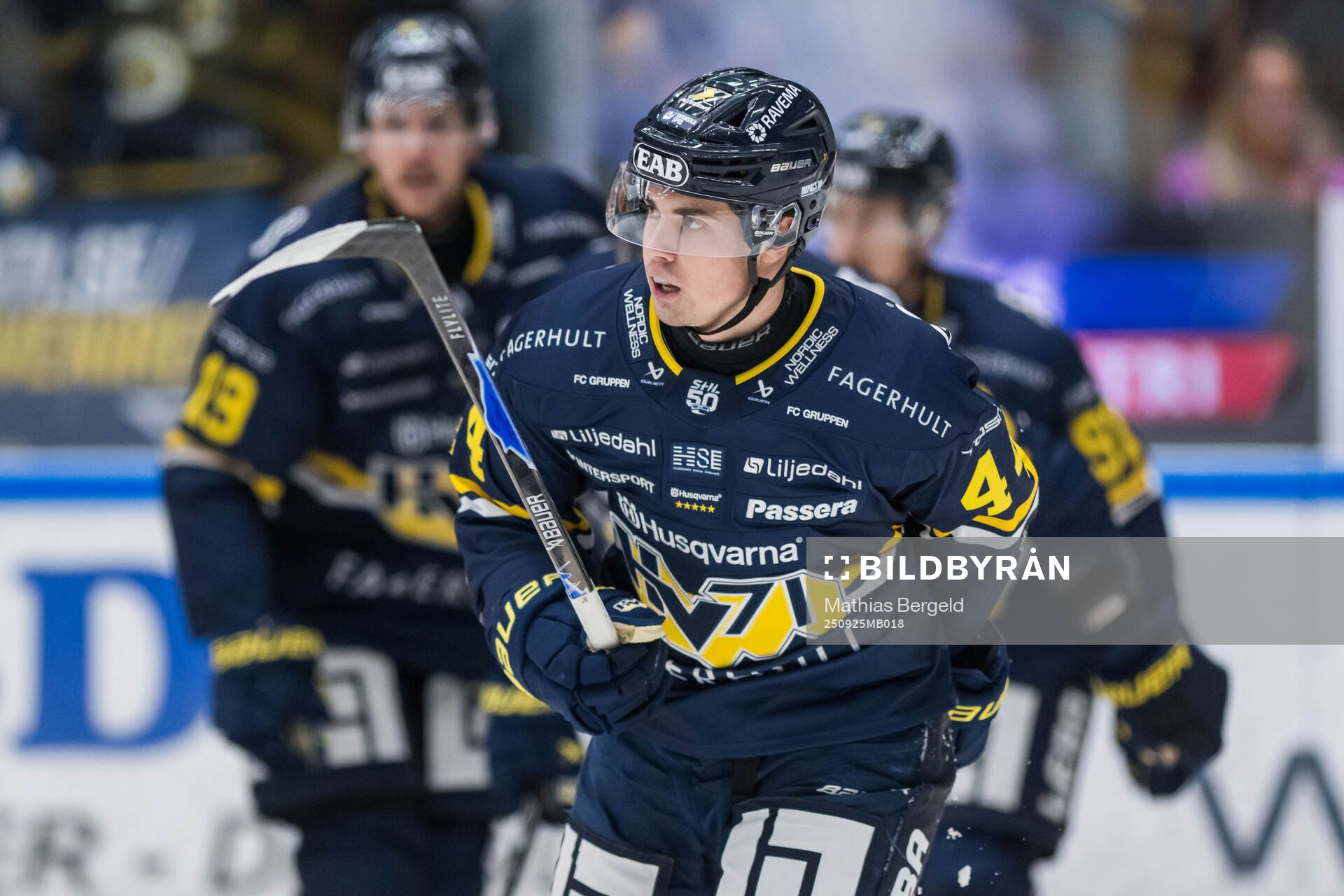 HV71s Hugo Fransson jublar