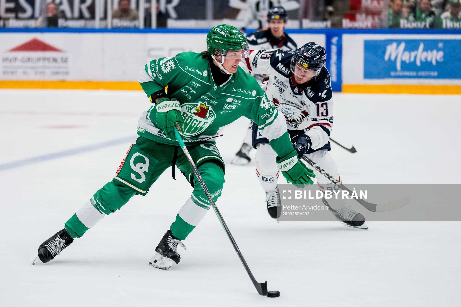 Rögles Gregor Biber och Linköpings Jakub Vrana