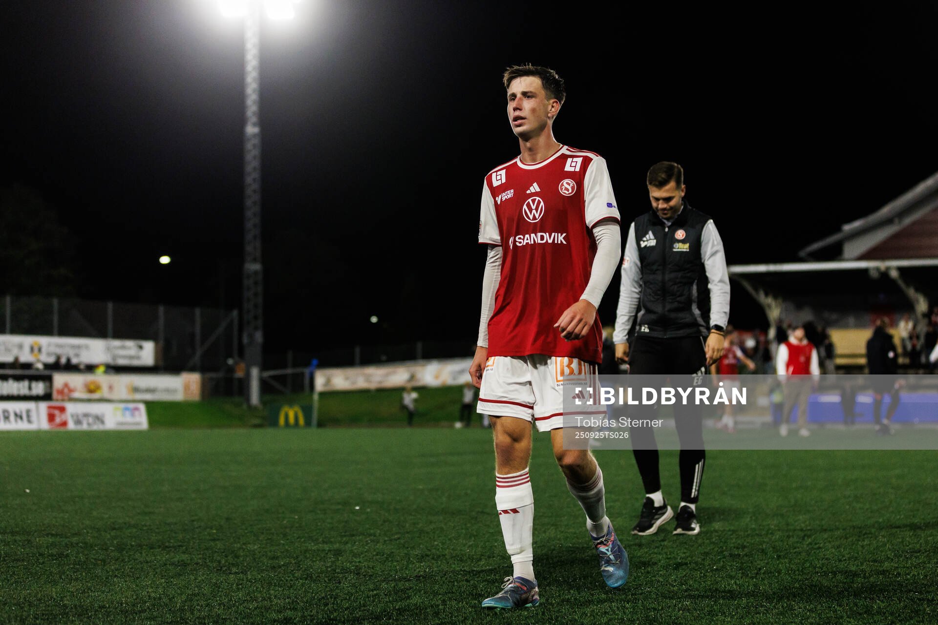 Sandvikens IFs Filip Olsson deppar