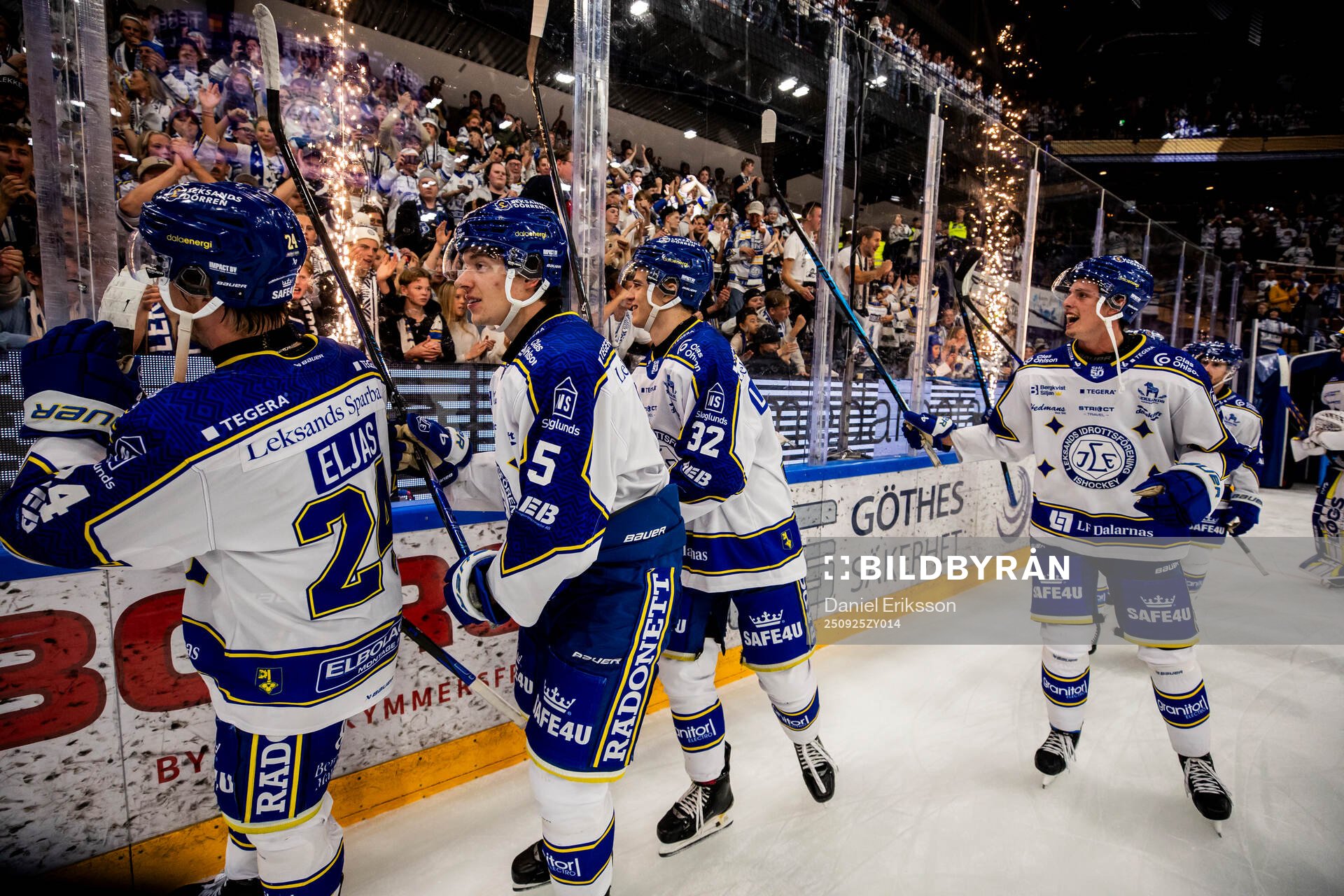 Leksands spelarna jublar
