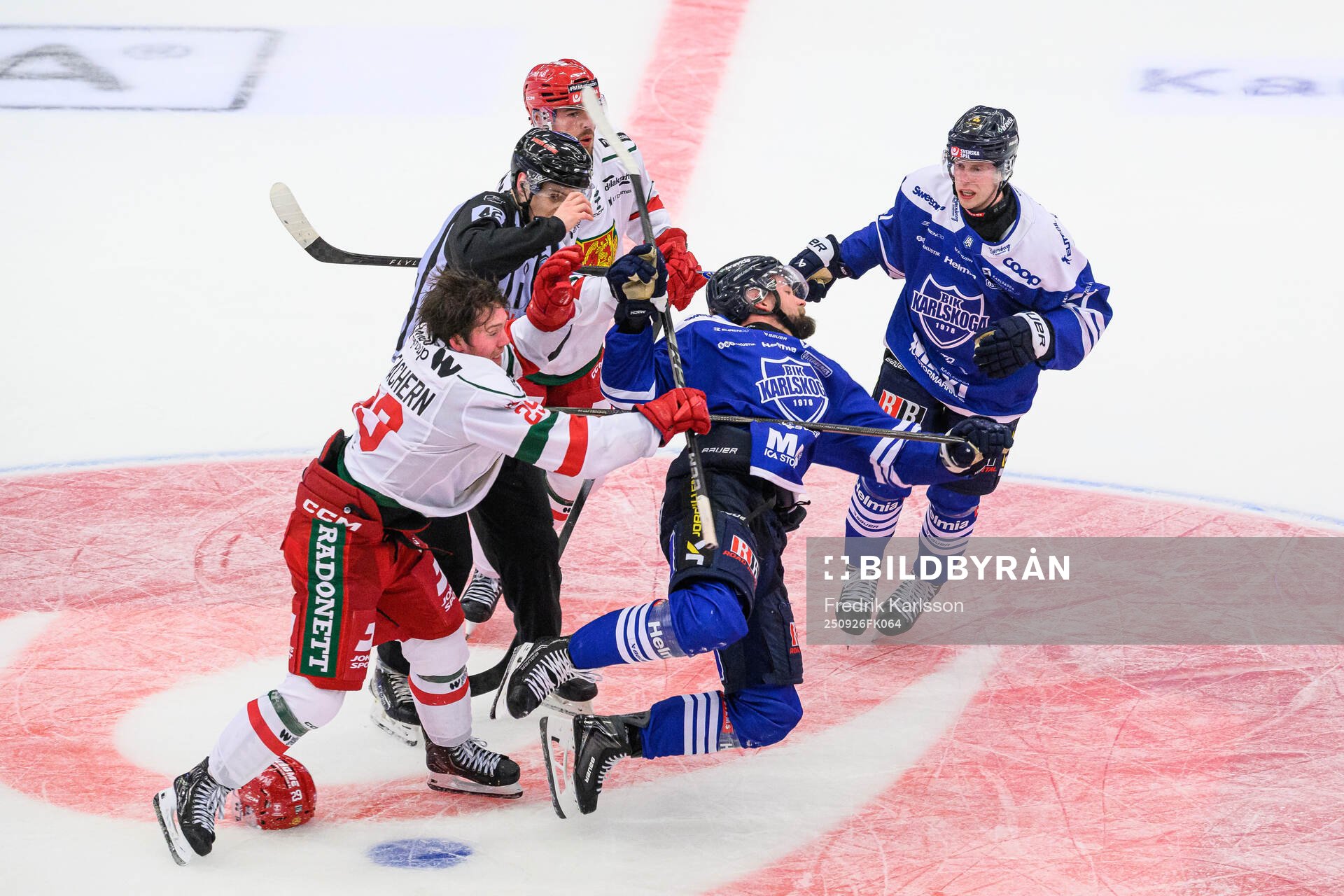 Moras Connor MacEachern och Karlskogas Henrik Björklund