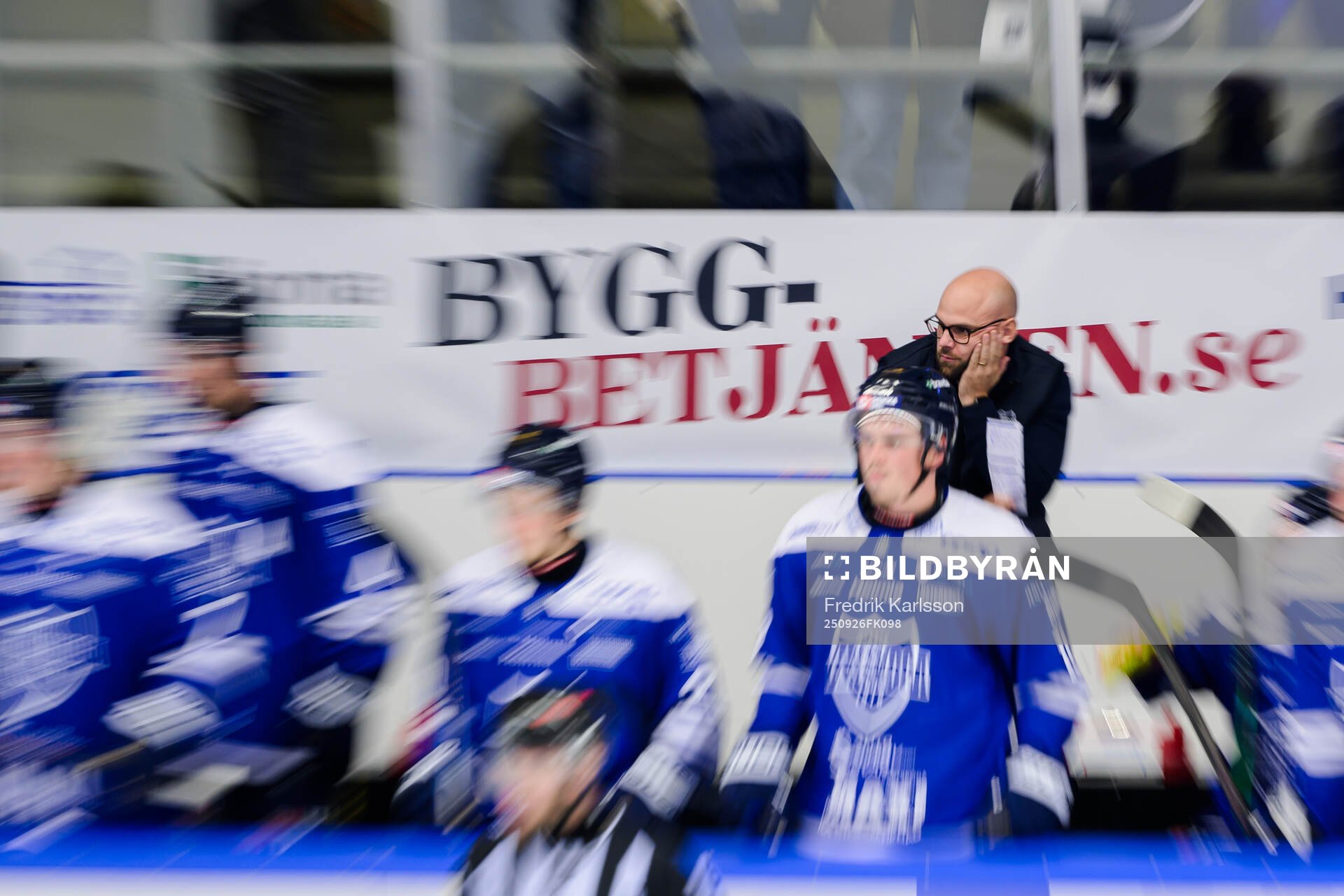 Karlskogas tränare Dennis Hall