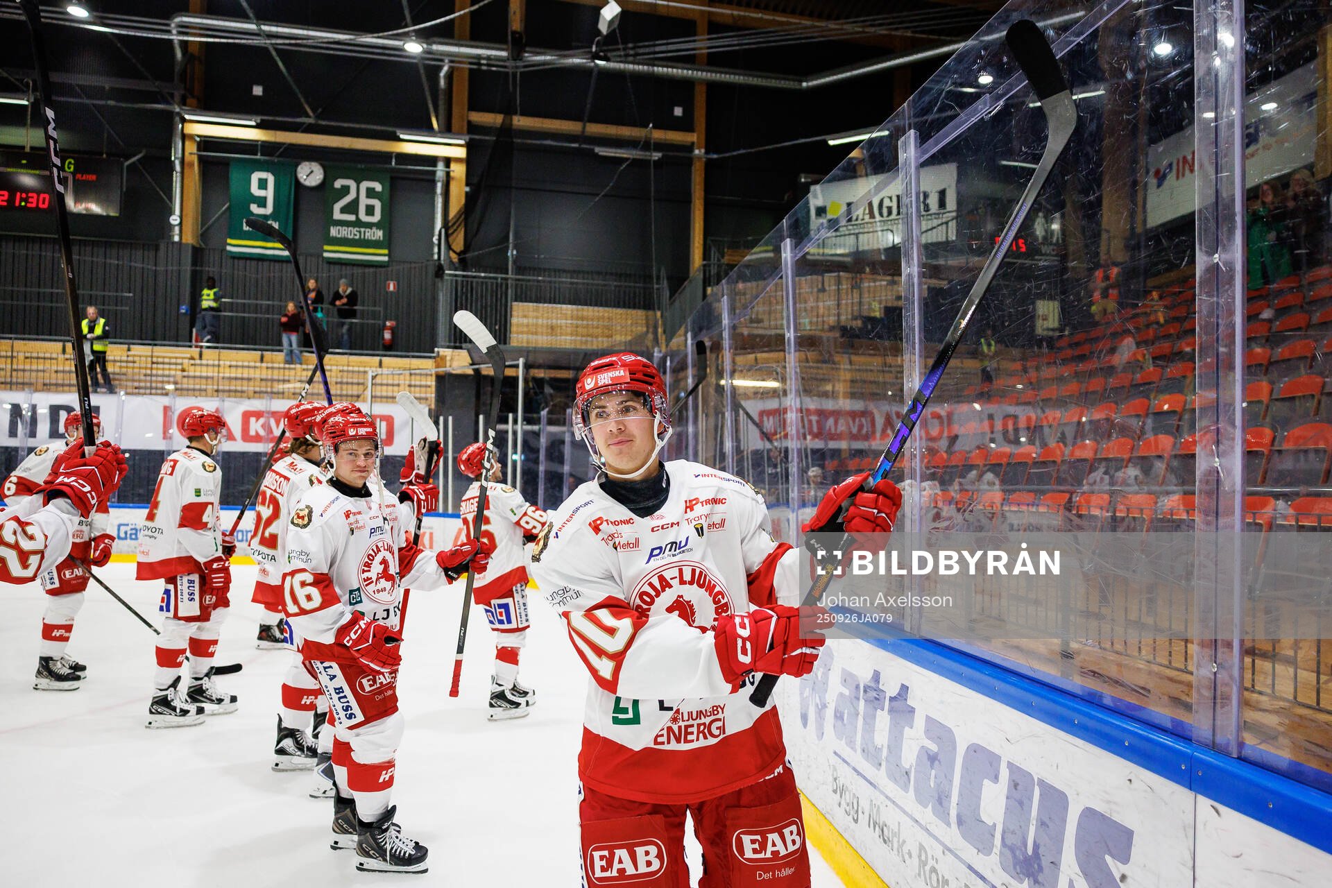 Troja/Ljungbys Lucas Käkelä jublar