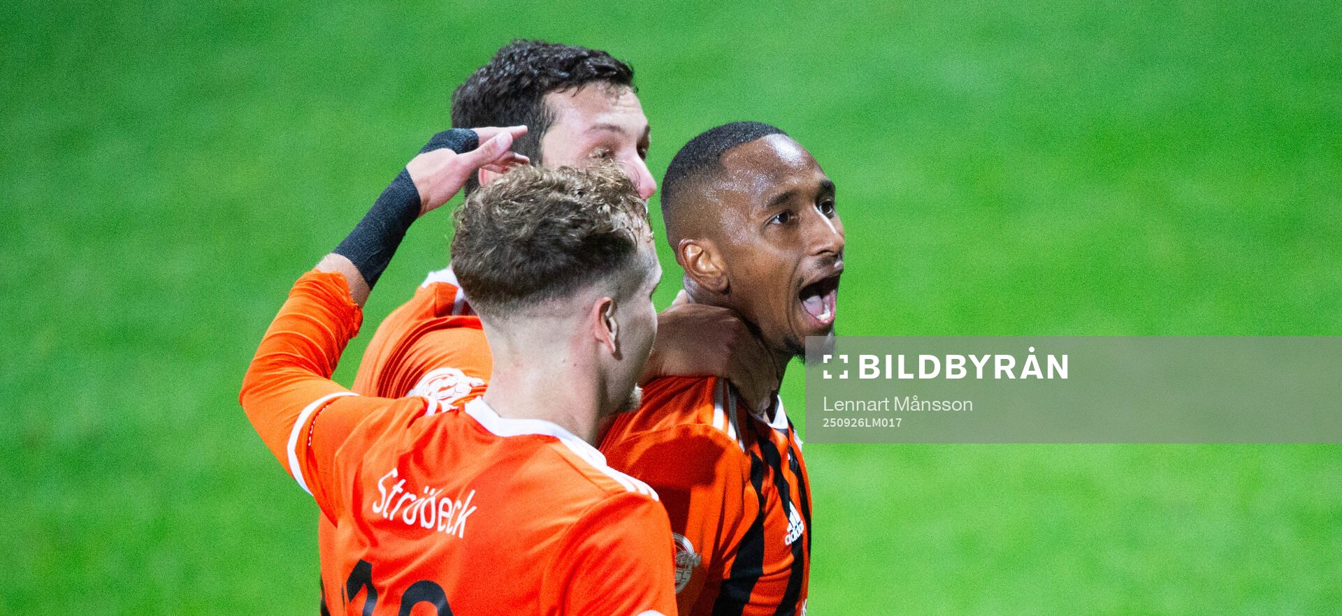 Kristianstads 3-målsskytt Omar Dampha i matchen i division