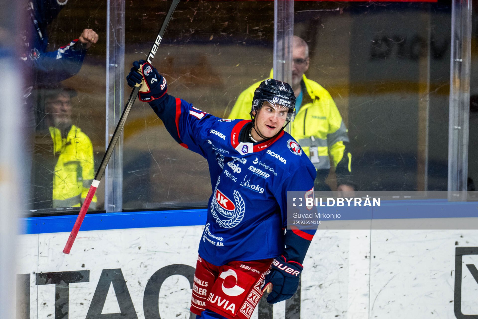 Oskarshamns Joni Ikonen jublar