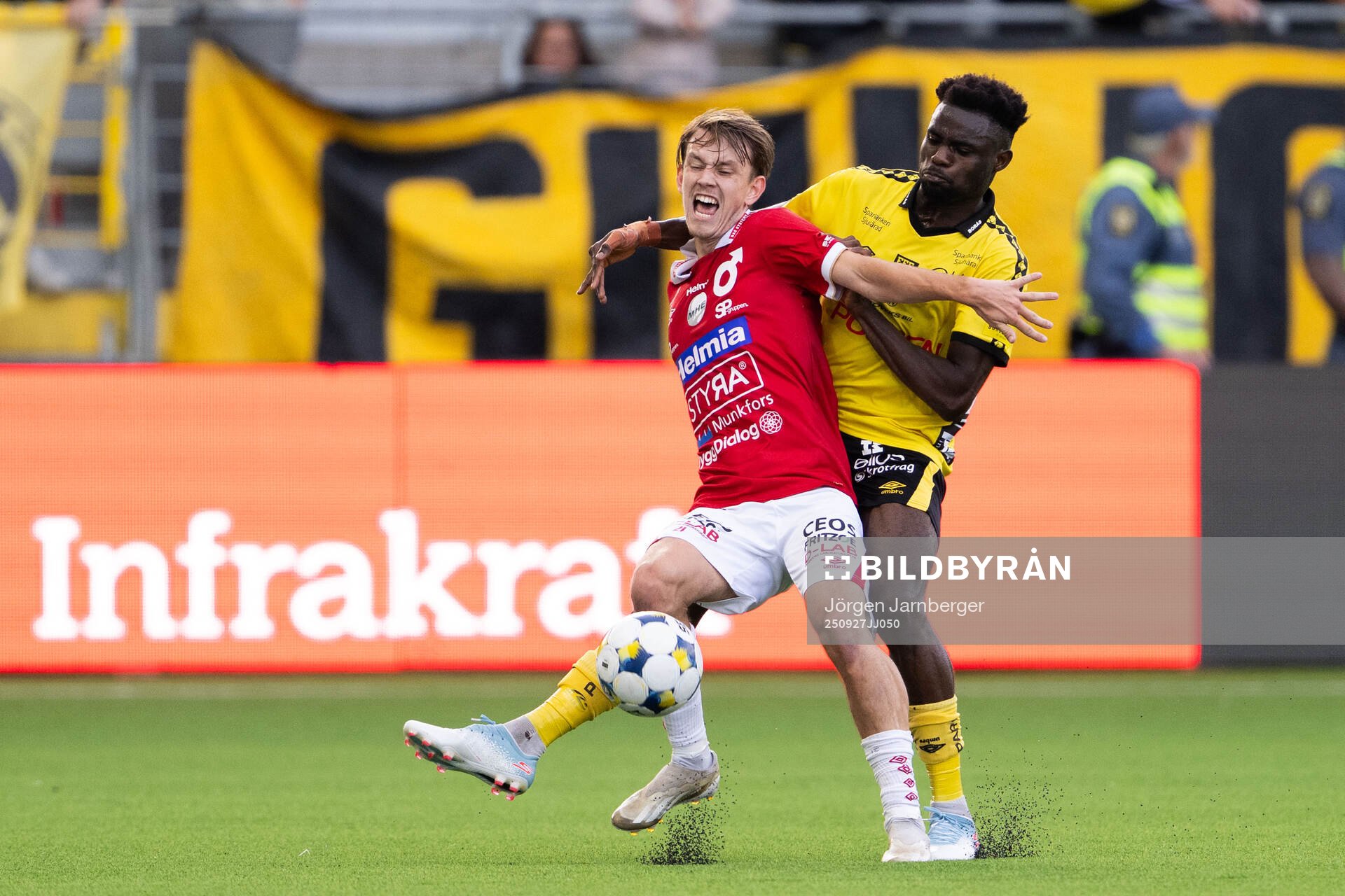 Degerfors Kazper Karlsson och Elfsborgs Ibrahim Buhari