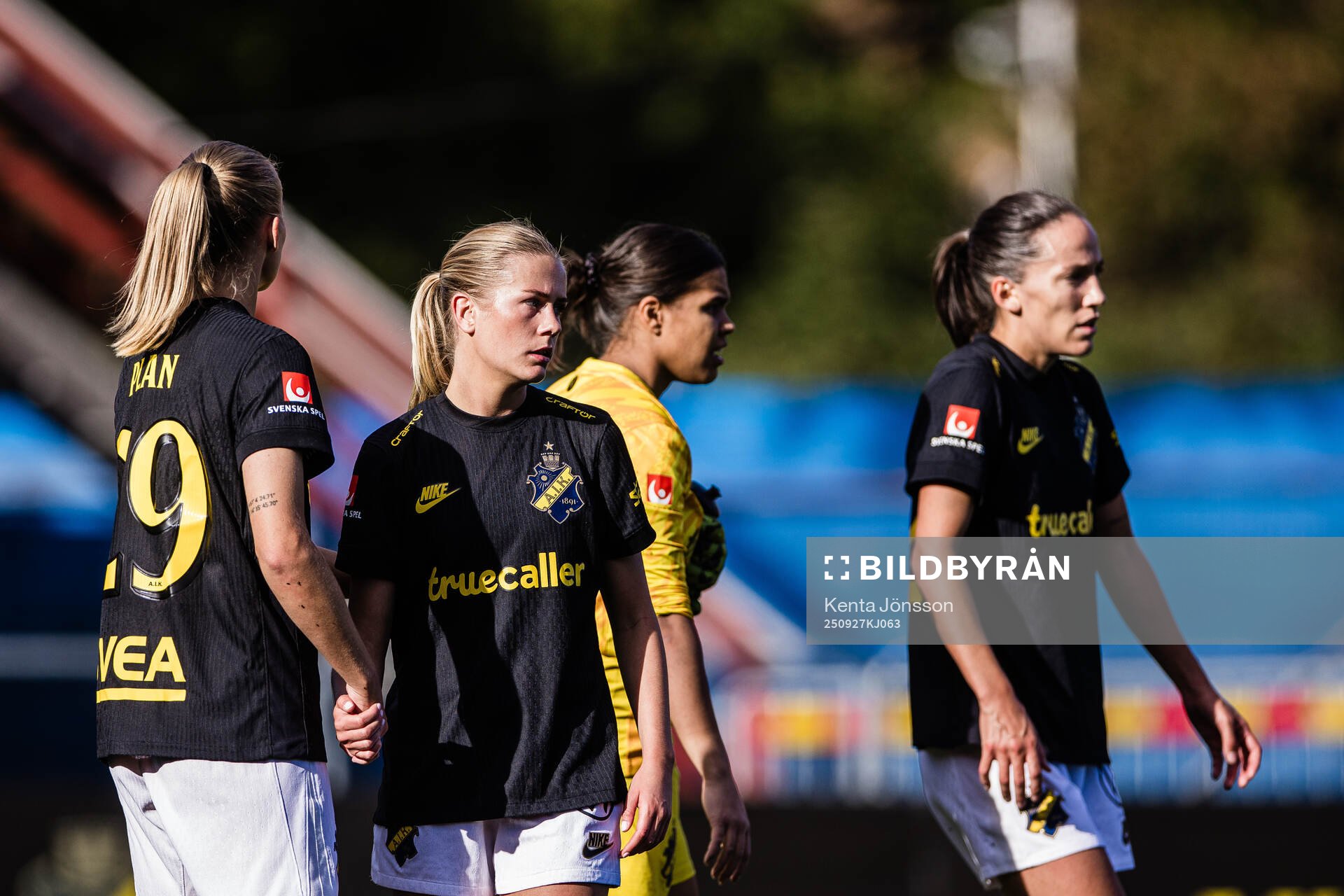 AIKs Matilda Plan, Olivia Lindstedt, målvakt Jada Leanne