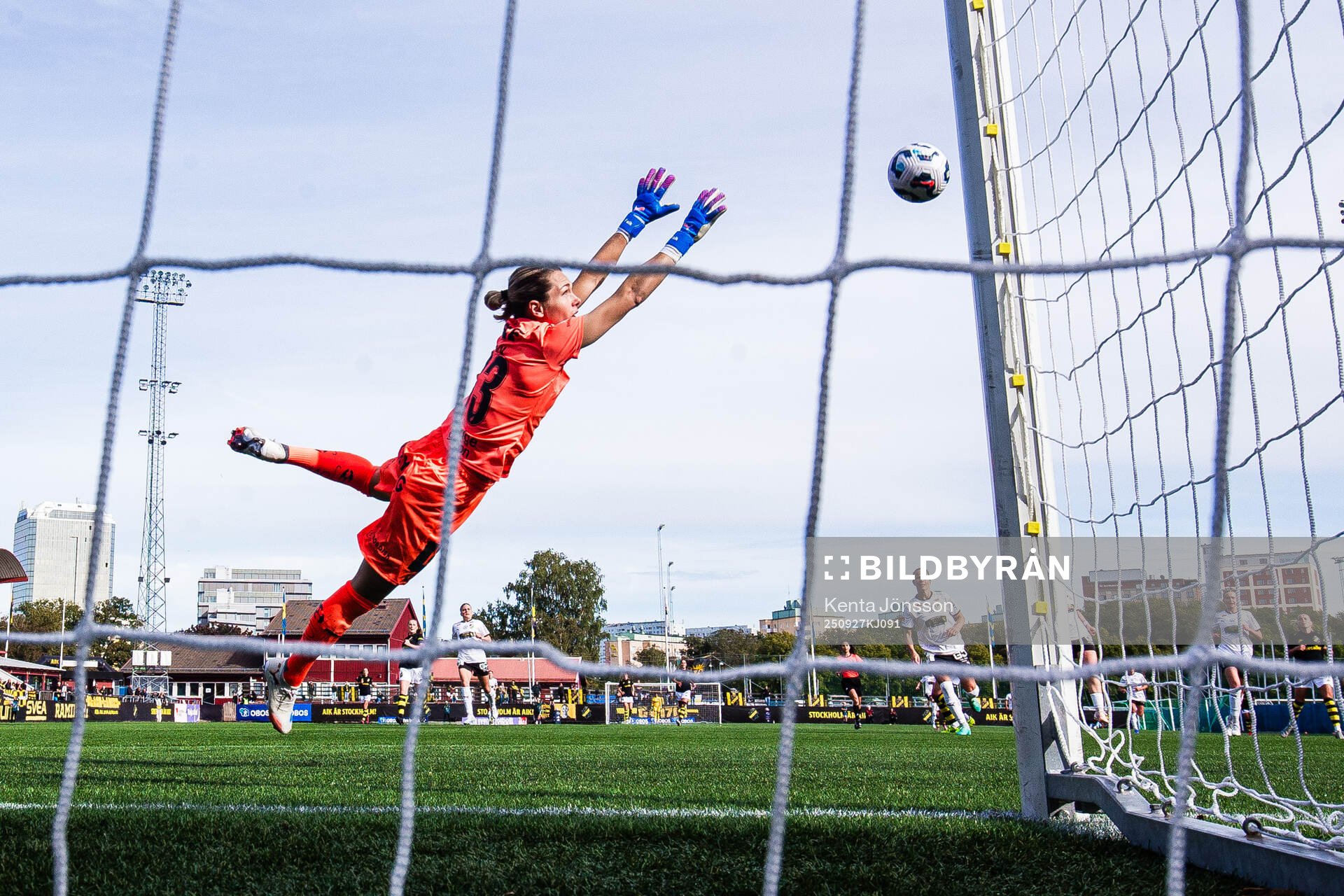 Häckens målvakt Jennifer Falk