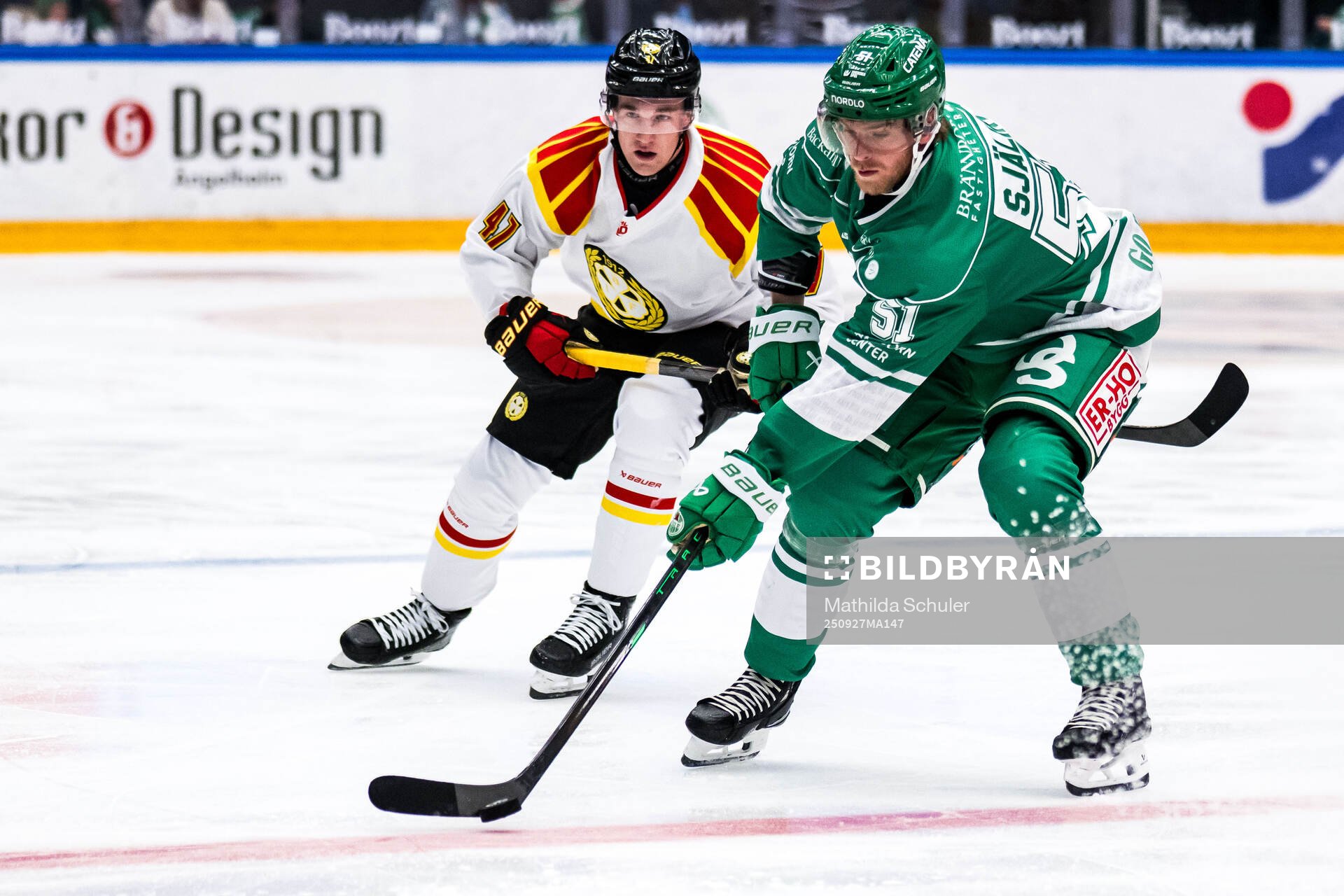 Brynäs Lucas Pettersson och Rögles Calle Själin