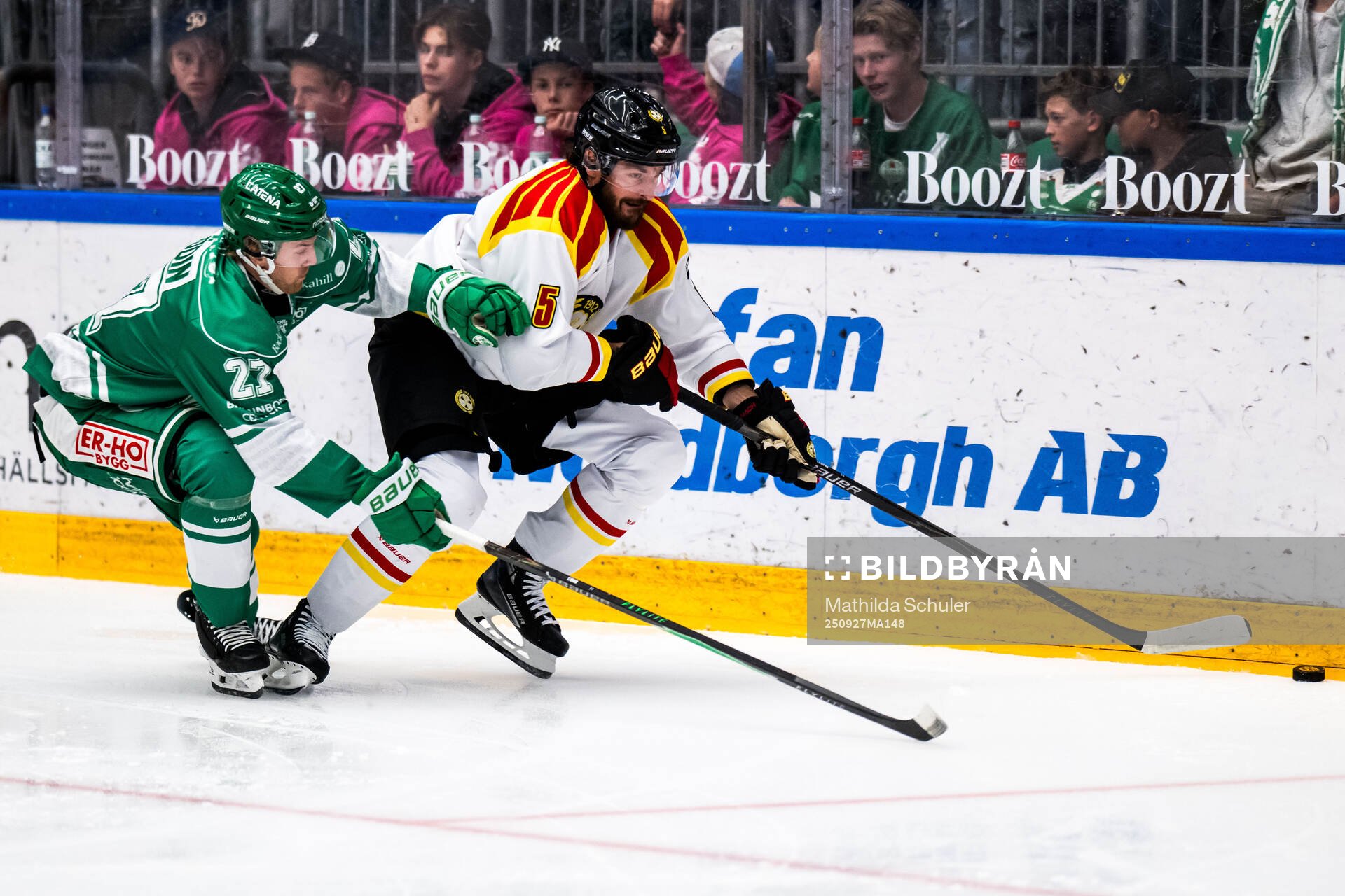 Rögles Linus Sjödin och Brynäs Michal Kempny