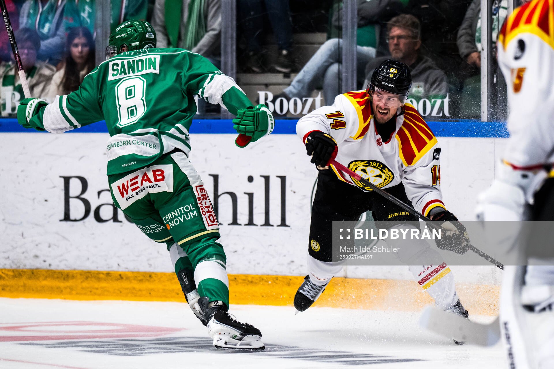 Rögles Linus Sandin och Brynäs Robert Hägg