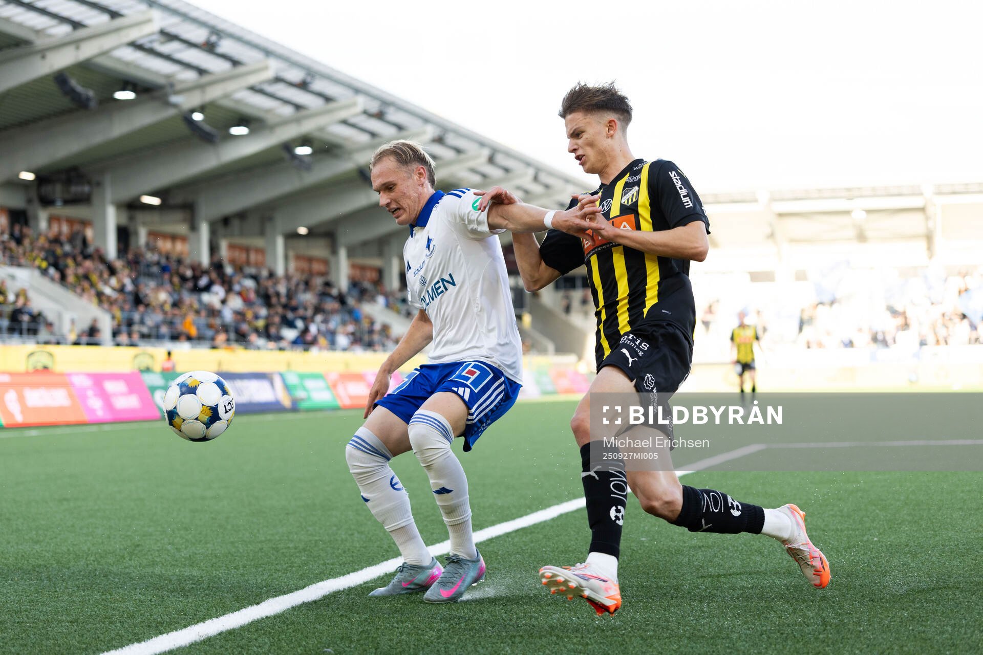 IFK Norrköpings Marcus Baggesen och Häckens Adrian