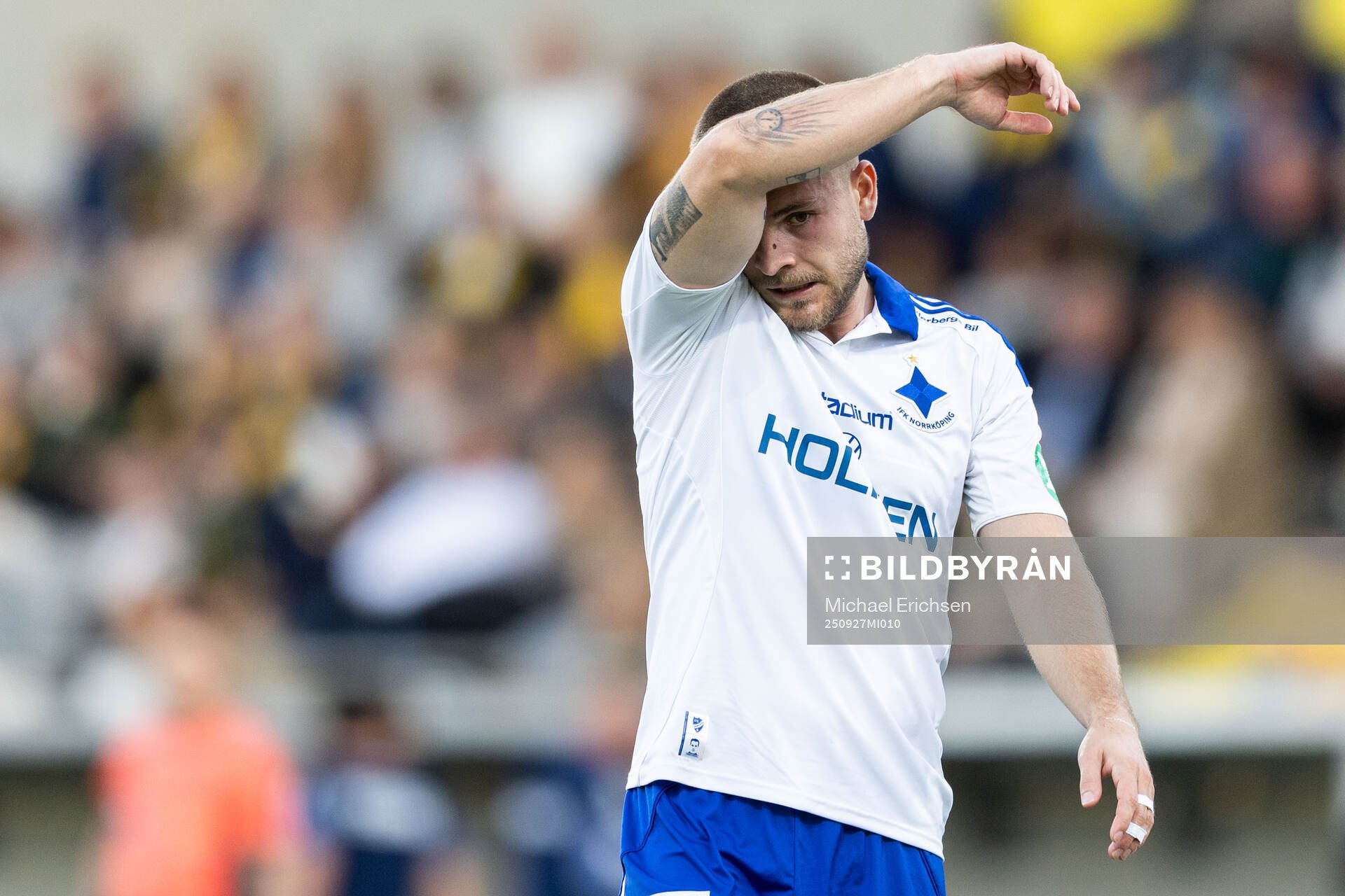 IFK Norrköpings Amadeus Sögaard deppar