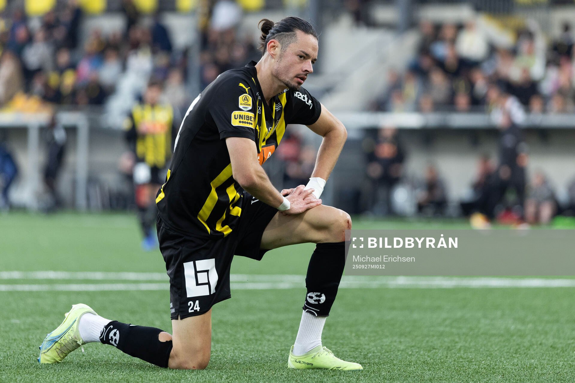 Häckens Amor Layouni deppar