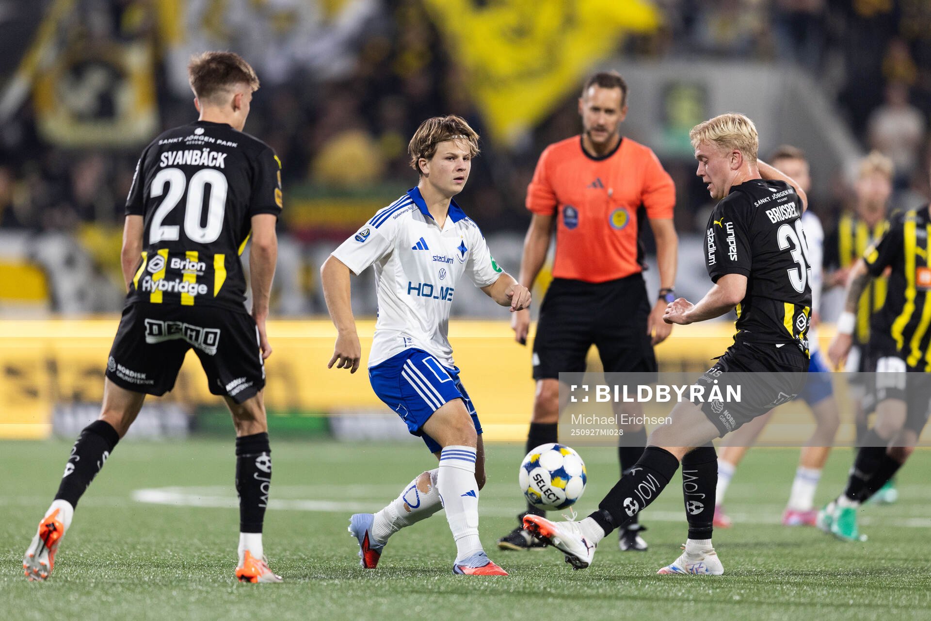 IFK Norrköpings Axel Brönner mot Häckens Adrian