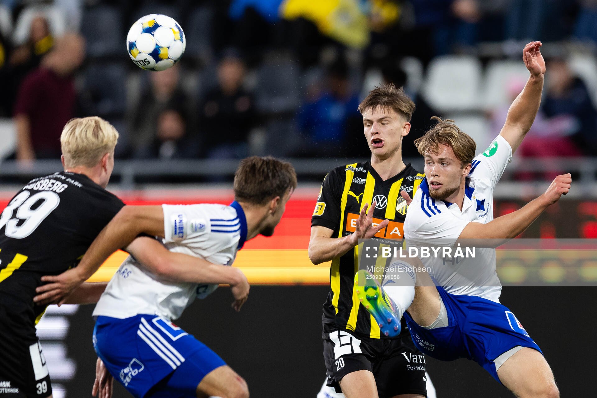 Häckens Adrian Svanbäck och IFK Norrköpings Jesper