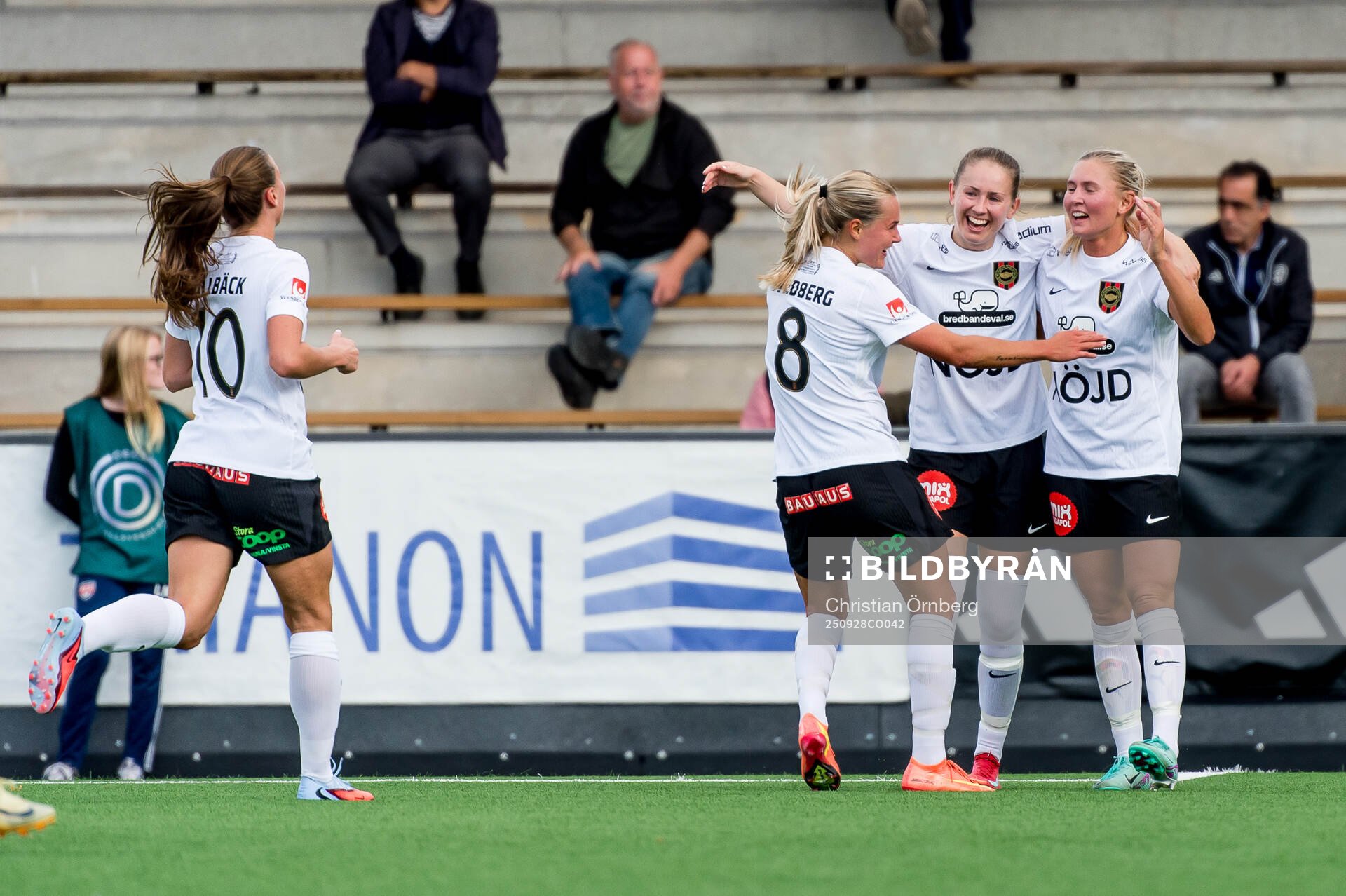 Brommapojkarnas Ida Bengtsson jublar