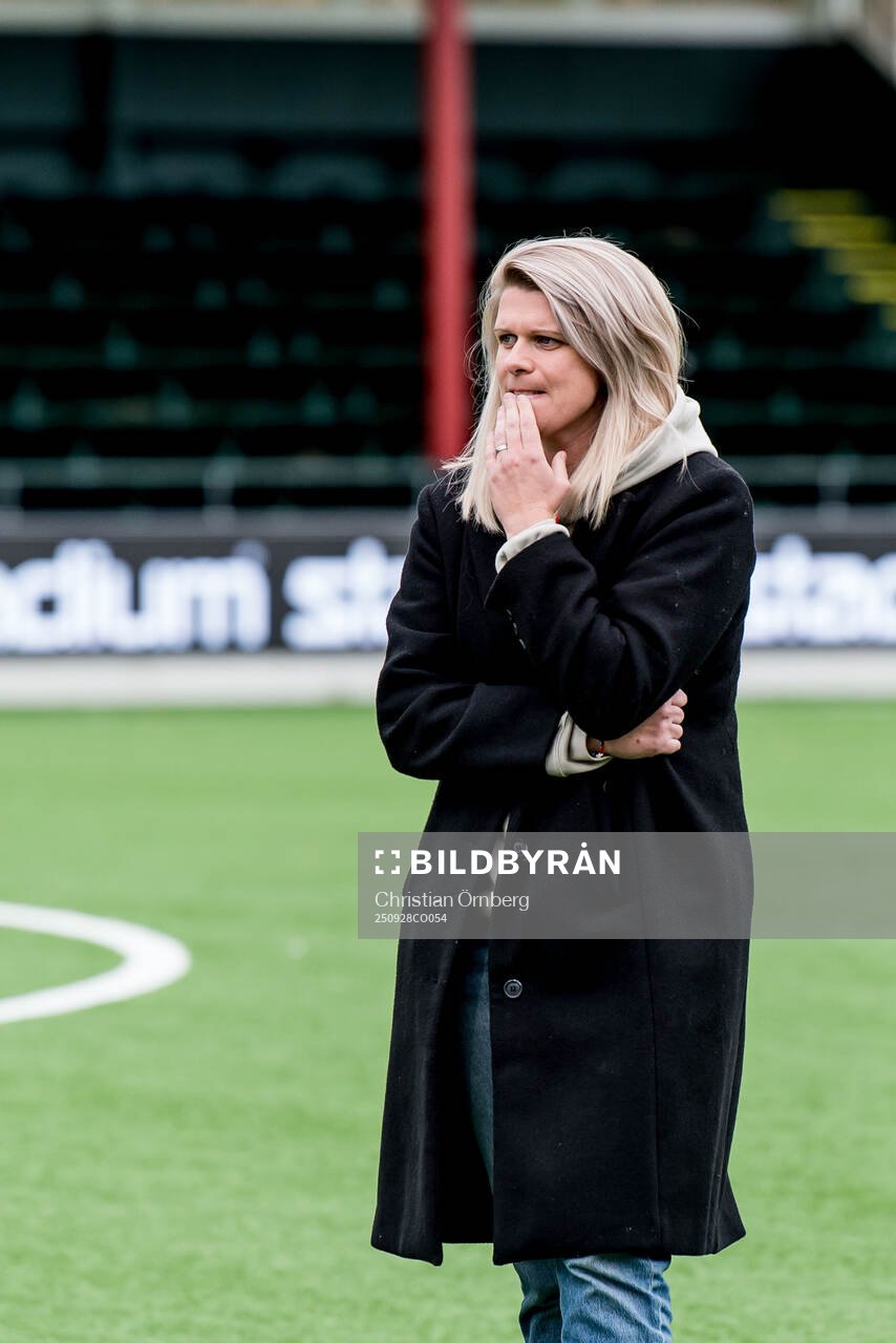 Rosengårds sportchef Emelie Lundberg deppar
