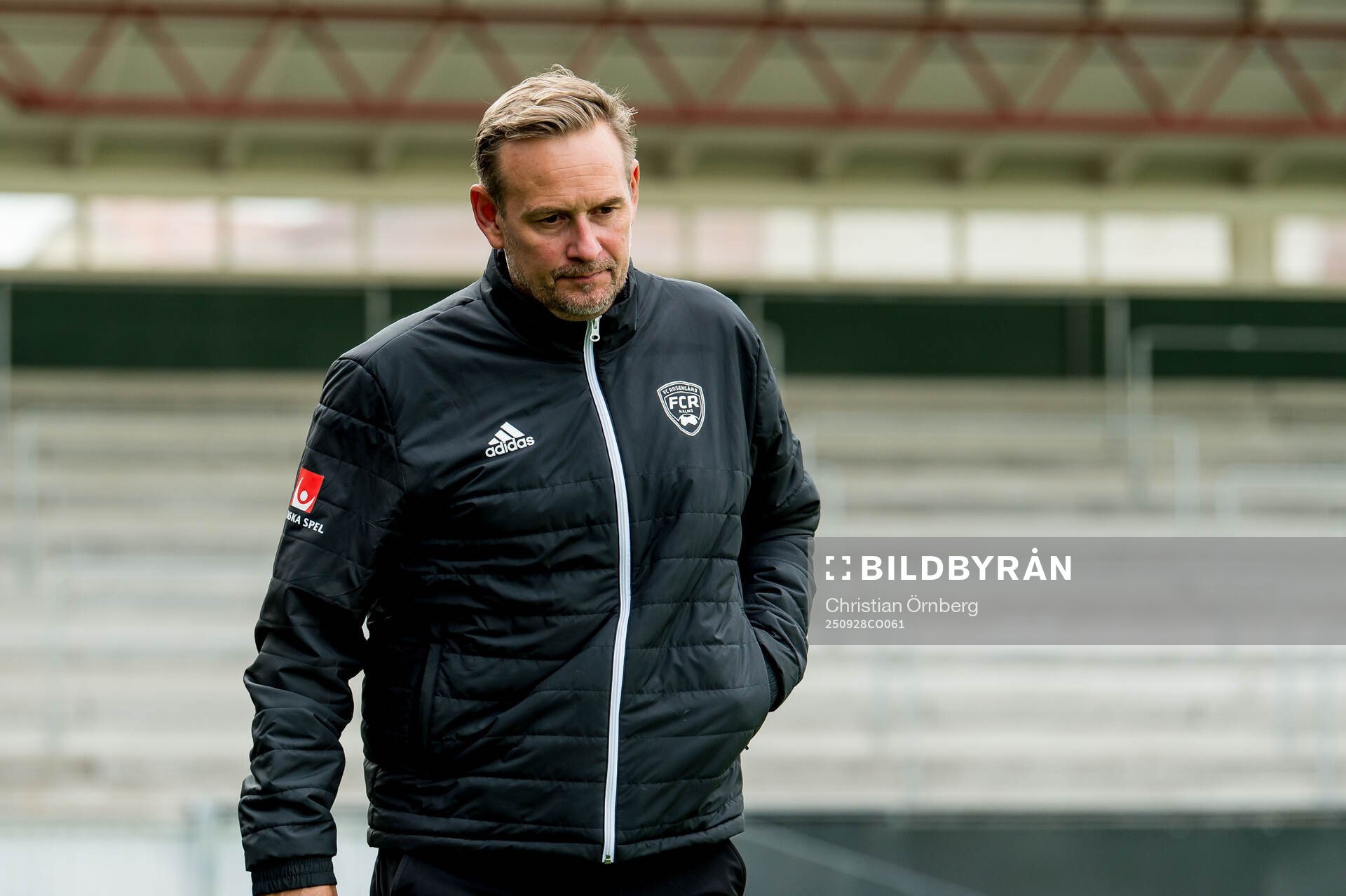 Rosengårds tränare Martin Qvarmans Möller deppar