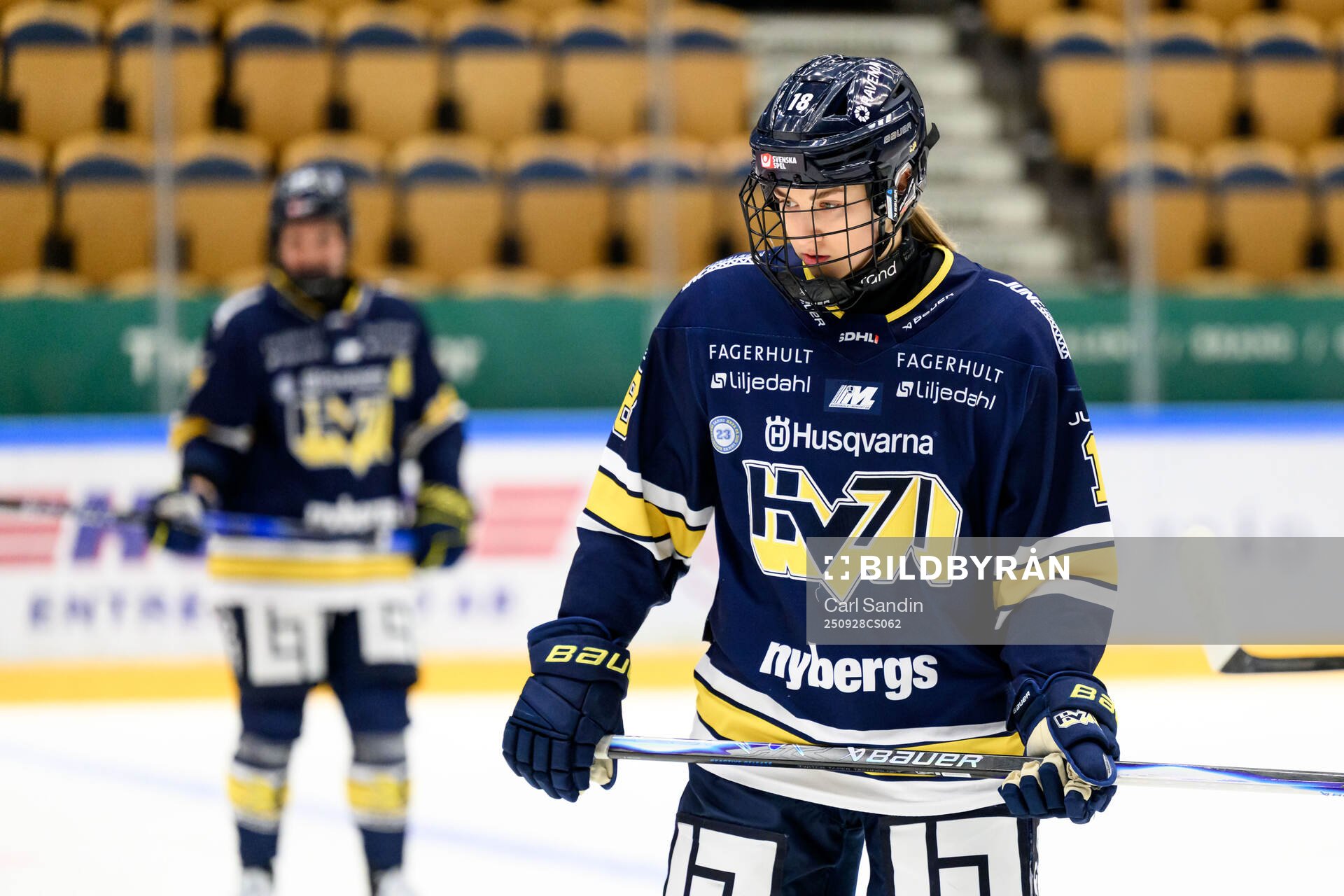 HV71s Ema Tothova deppar