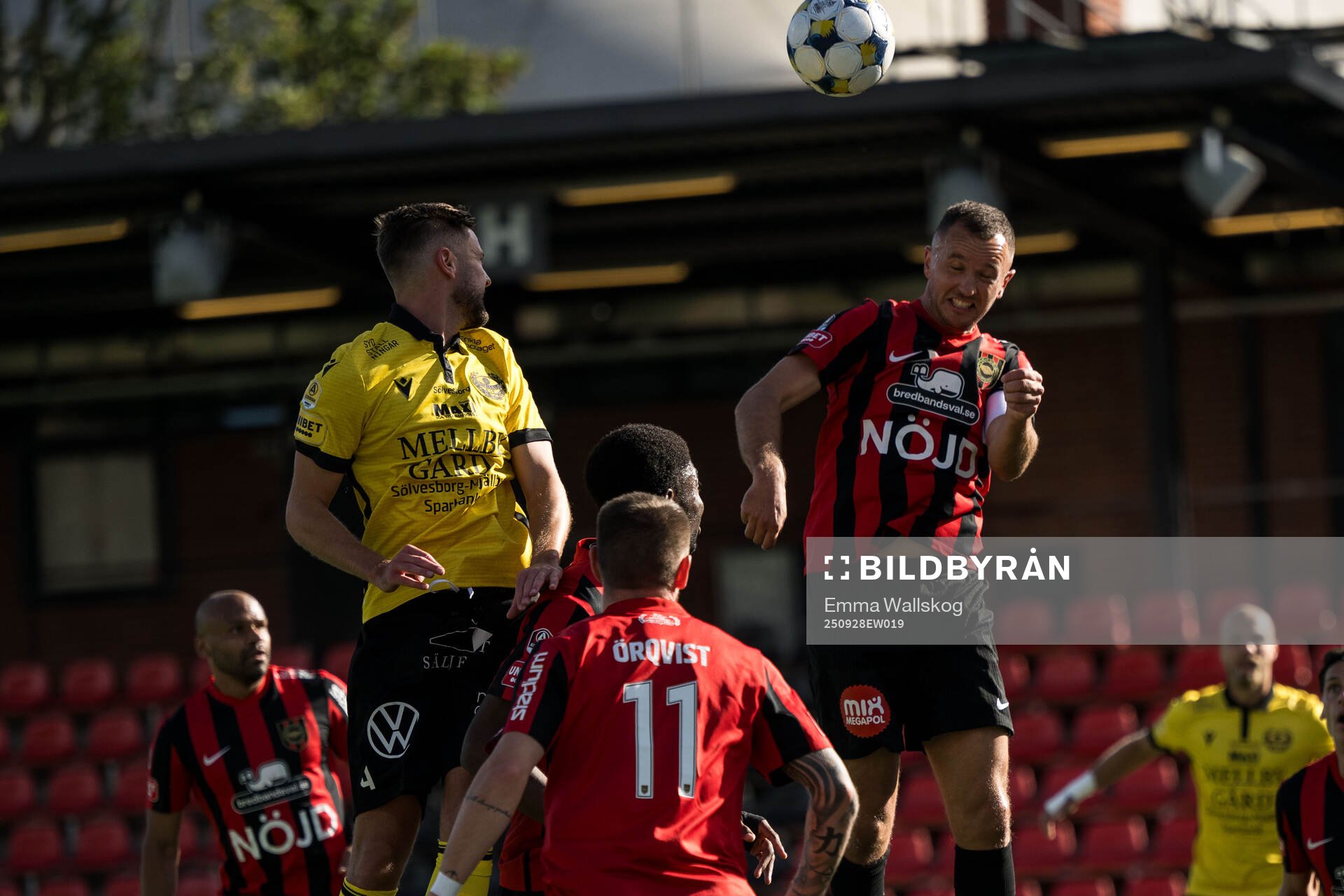 Mjällbys Axel Norén och Brommapojkarnas Even Hovland