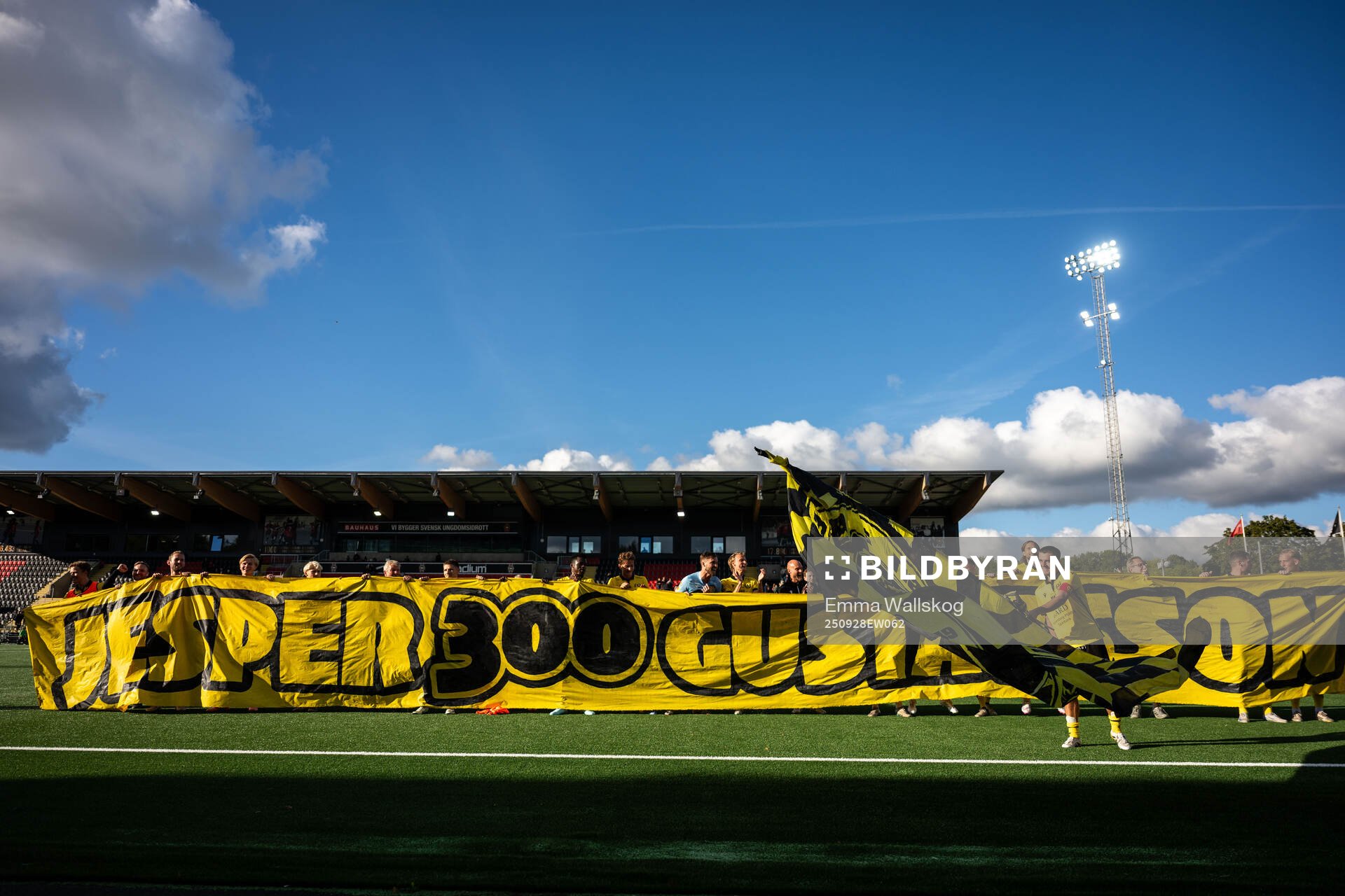 Mjällbys Jesper Gustavsson jublar