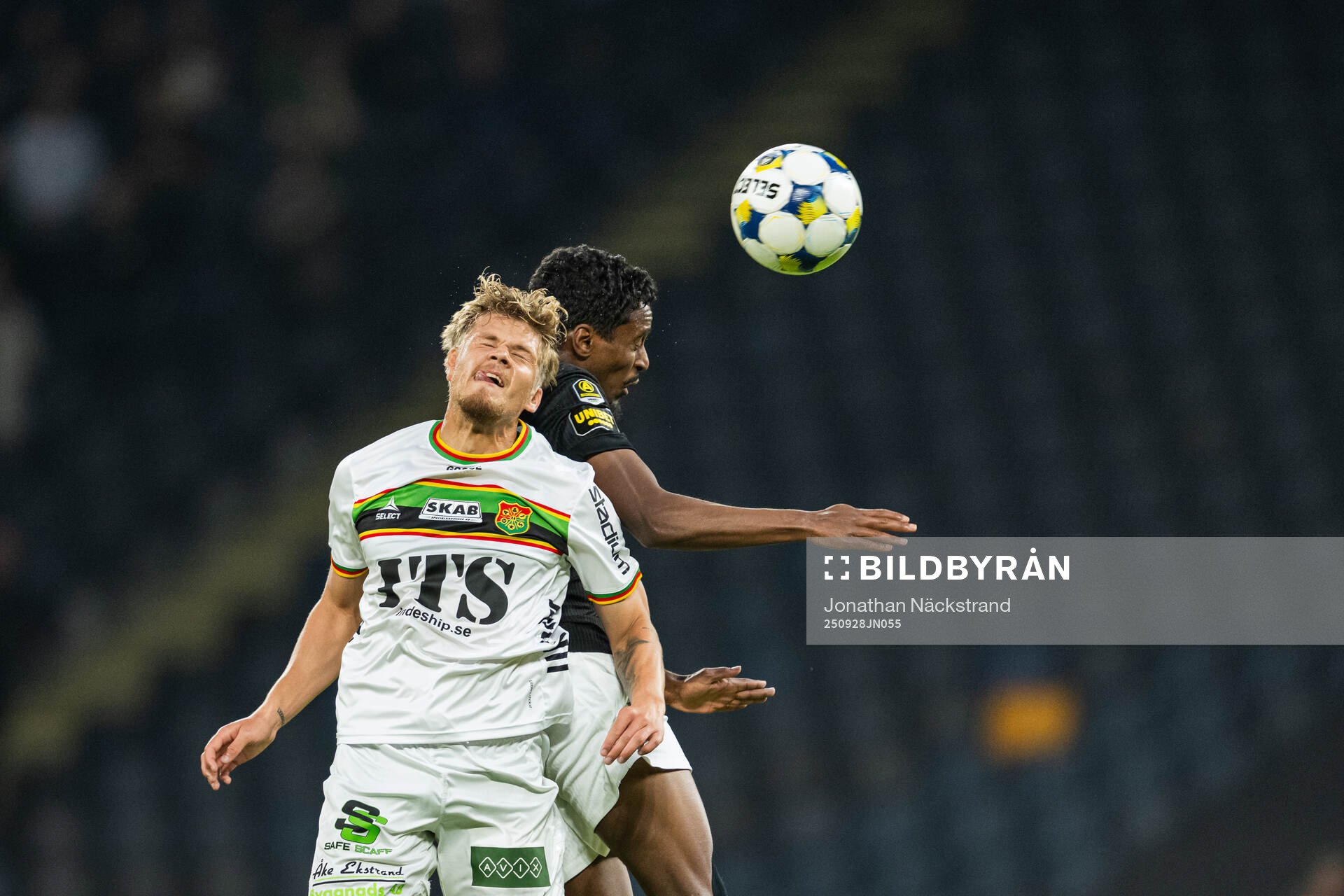 GAIS Kevin Holmén och AIKs Abdihakin Ali