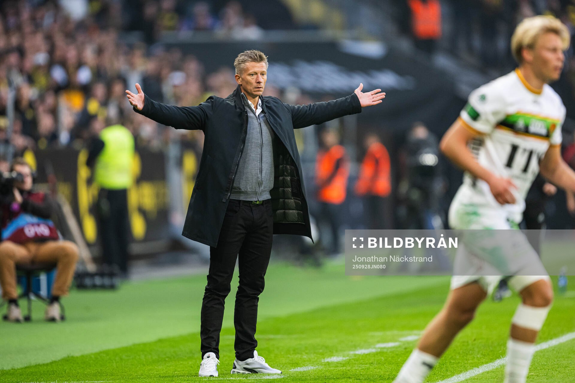 AIKs tränare Mikkjal Thomassen