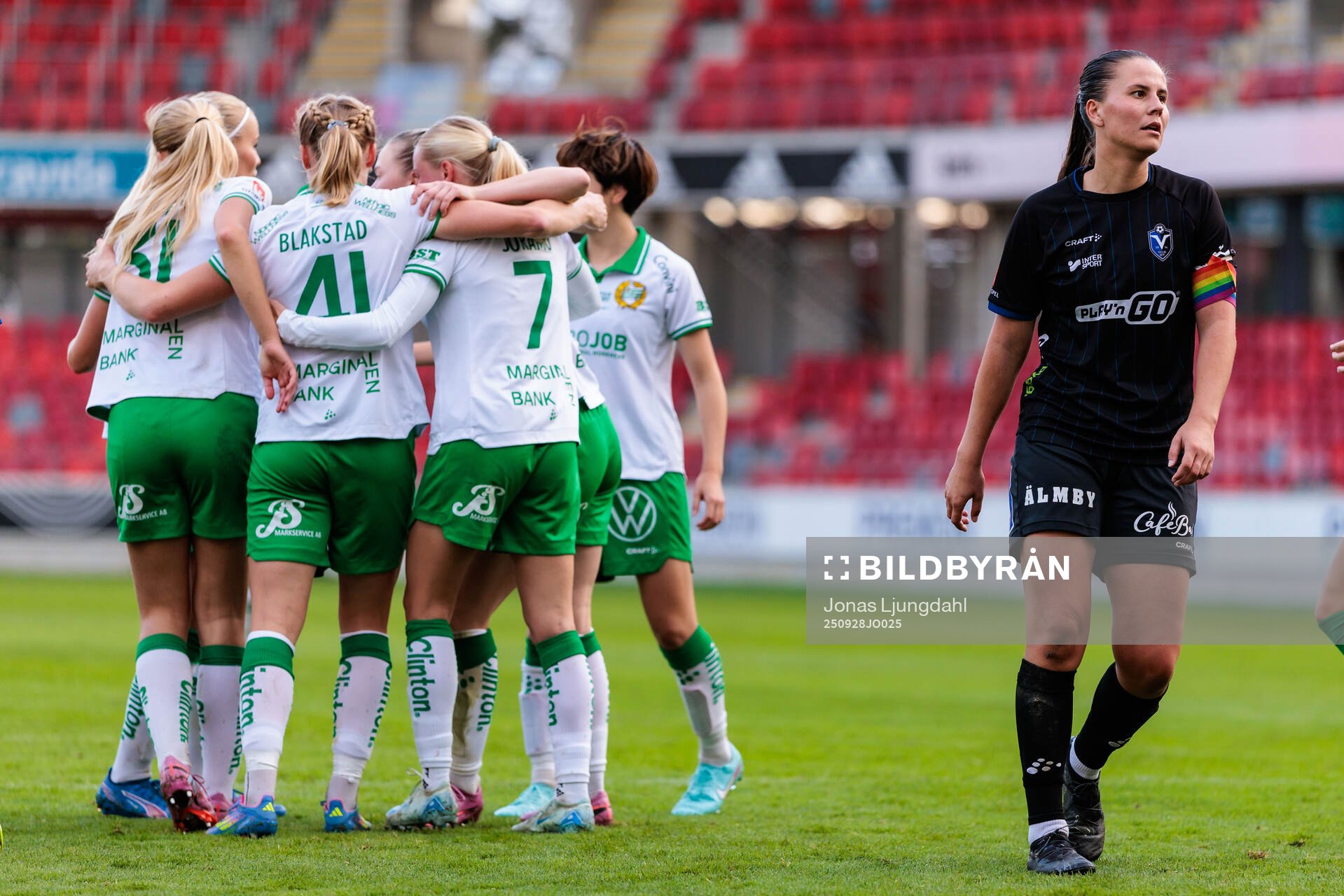 Växjö DFFs Josefin Harrysson deppar
