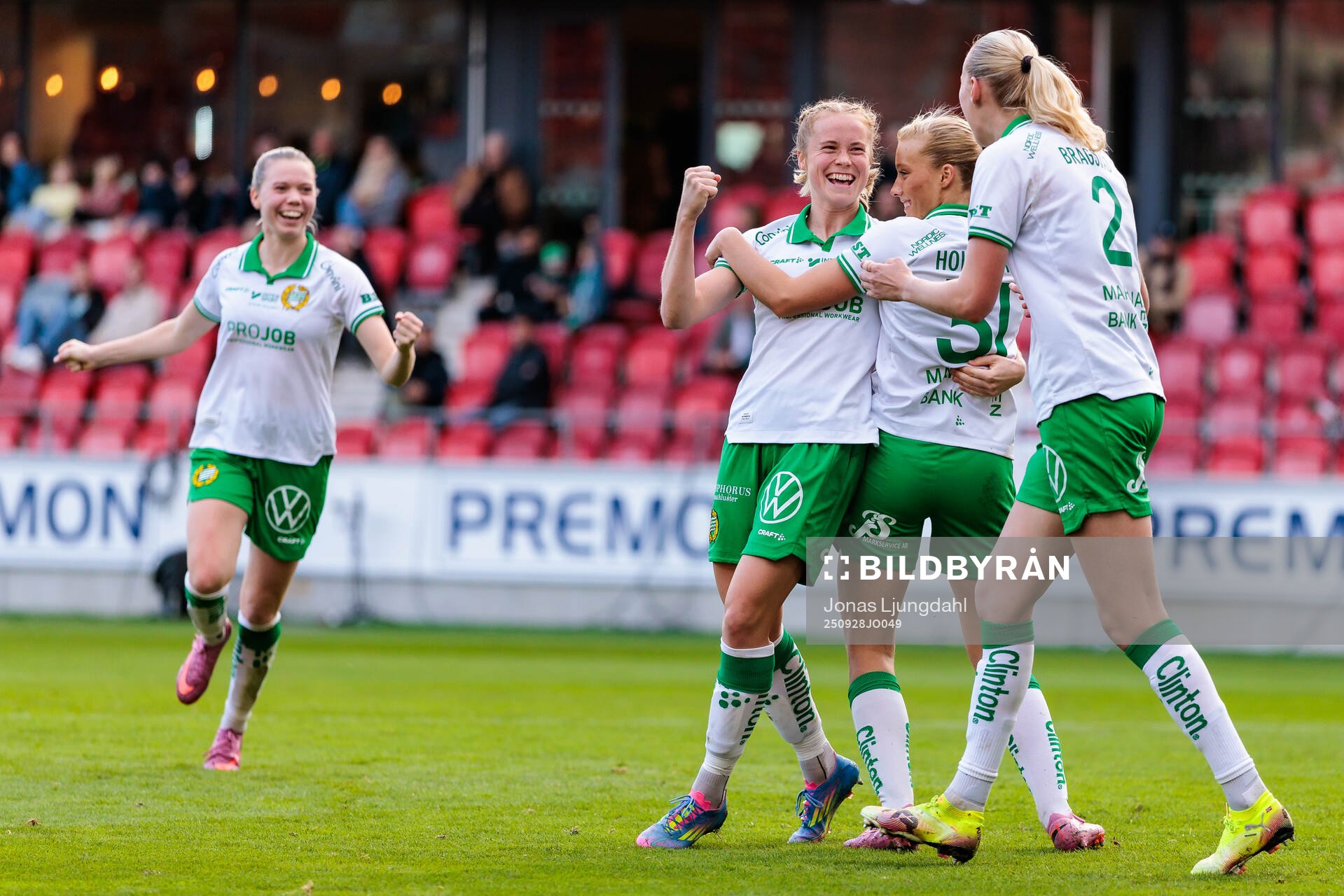 Hammarbys Julie Blakstad jublar