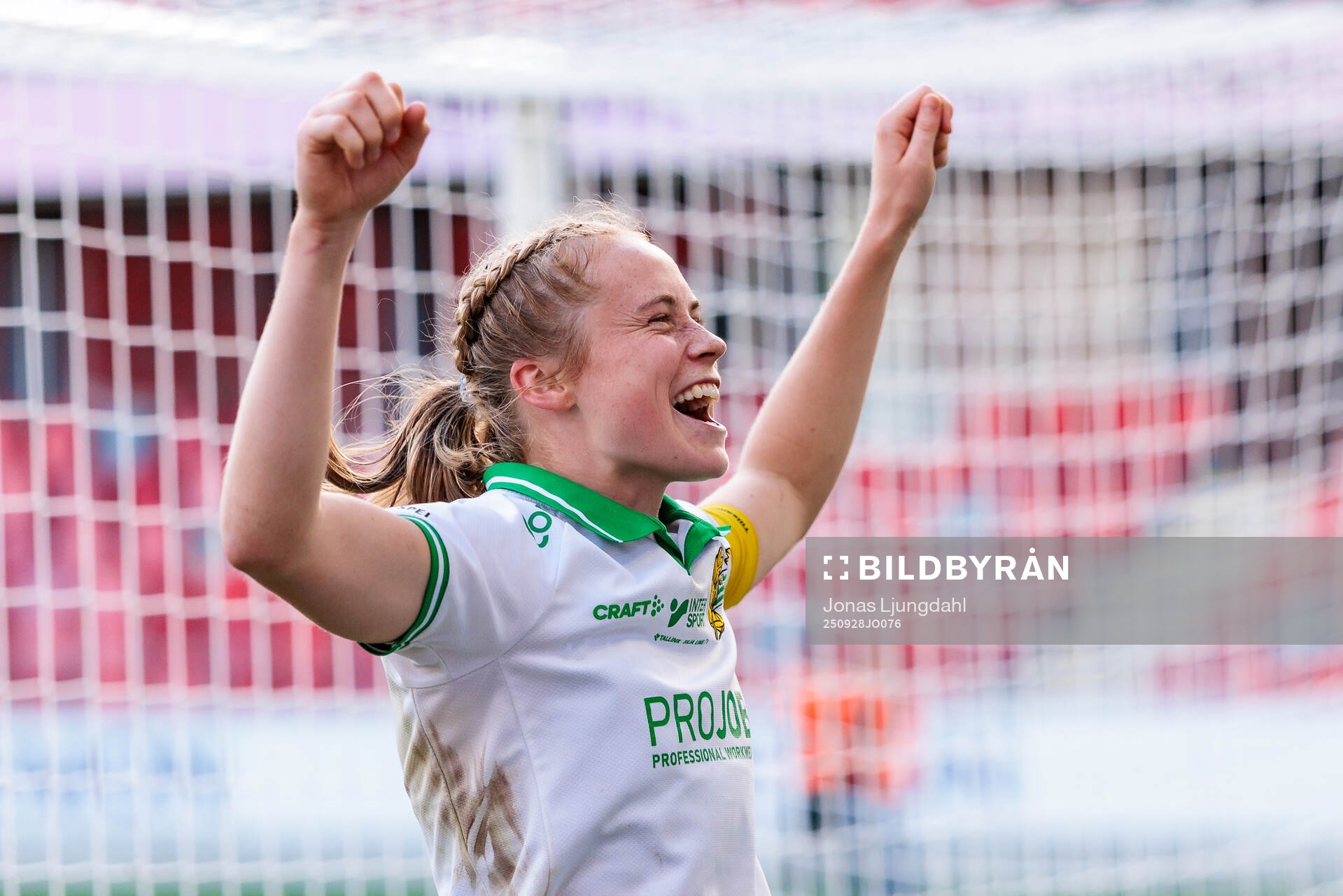 Hammarbys Julie Blakstad jublar