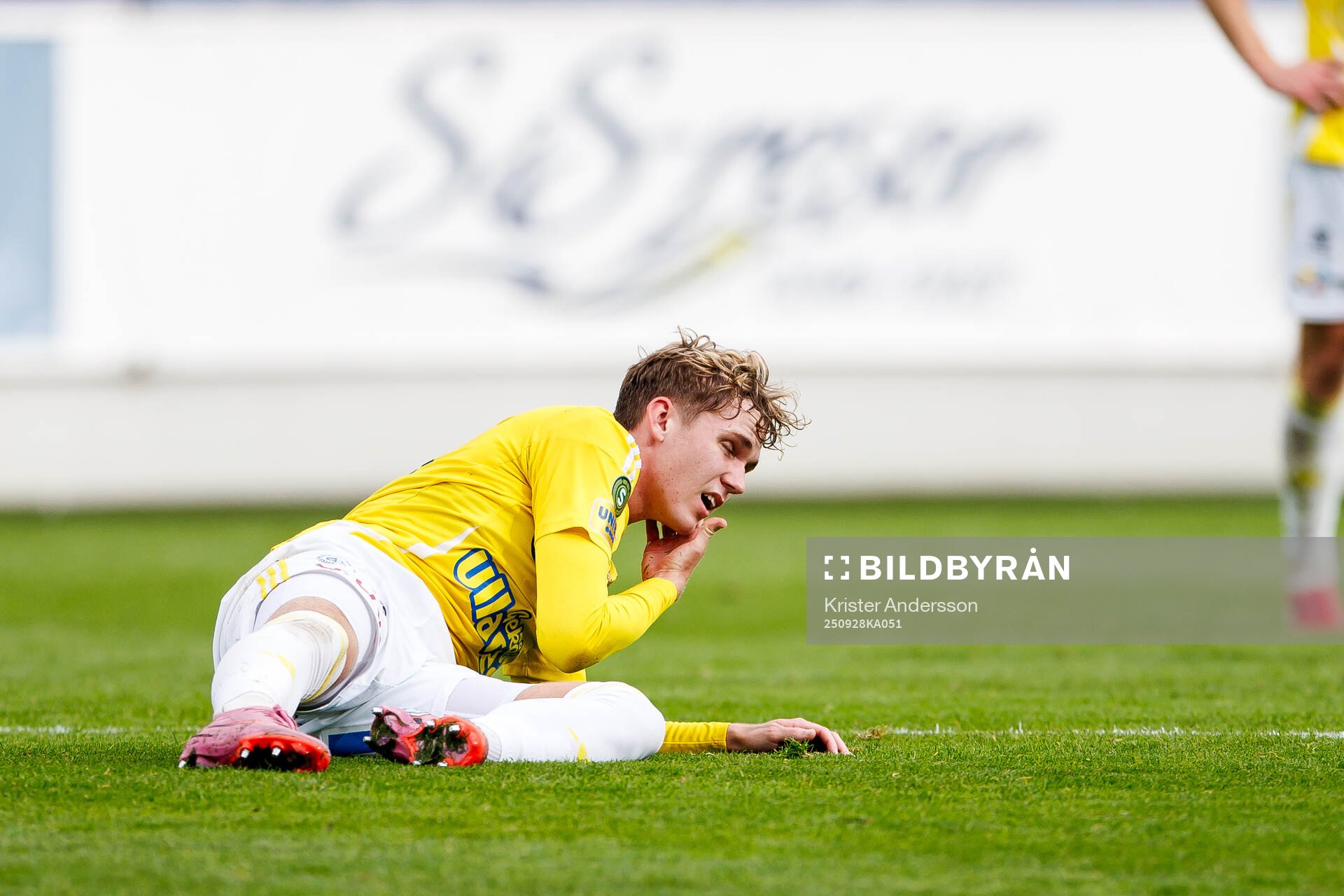 Falkenbergs Hampus Källström har ont