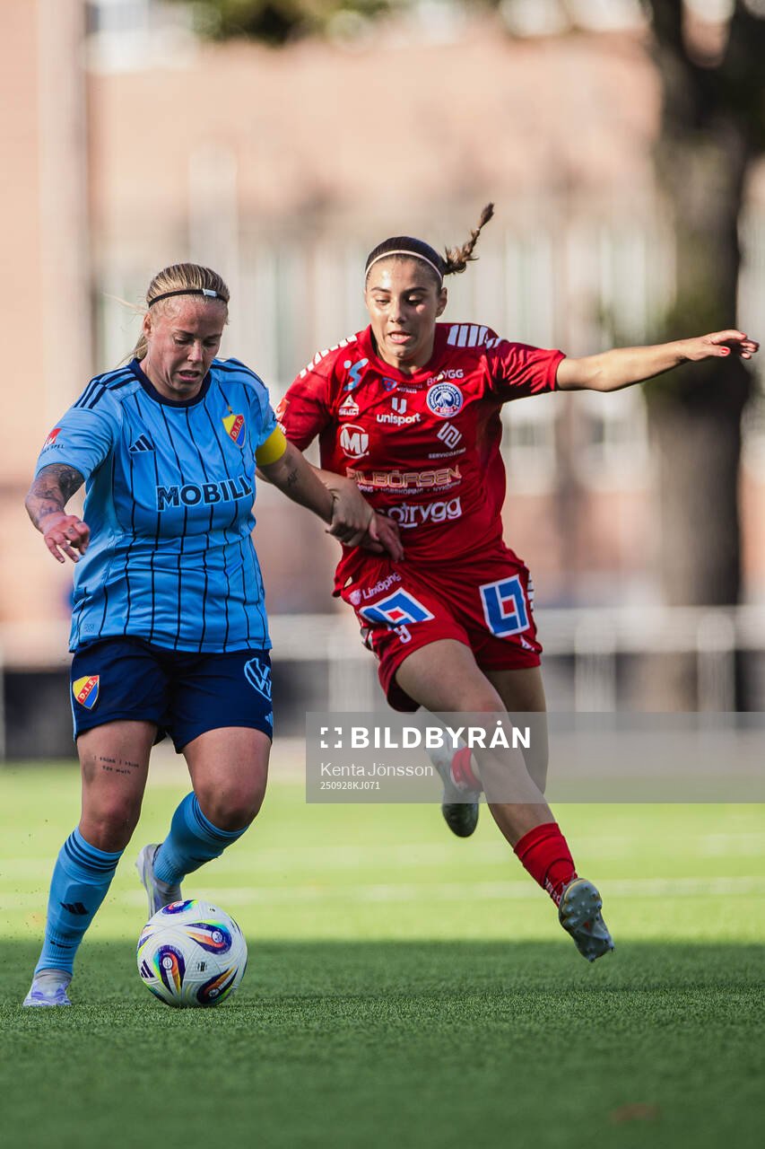 Djurgårdens Therese Åsland och Linköpings Ronja Osman