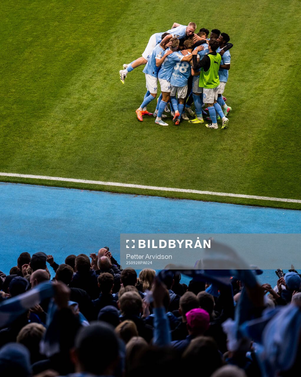 Malmö FFs Pontus Jansson jublar