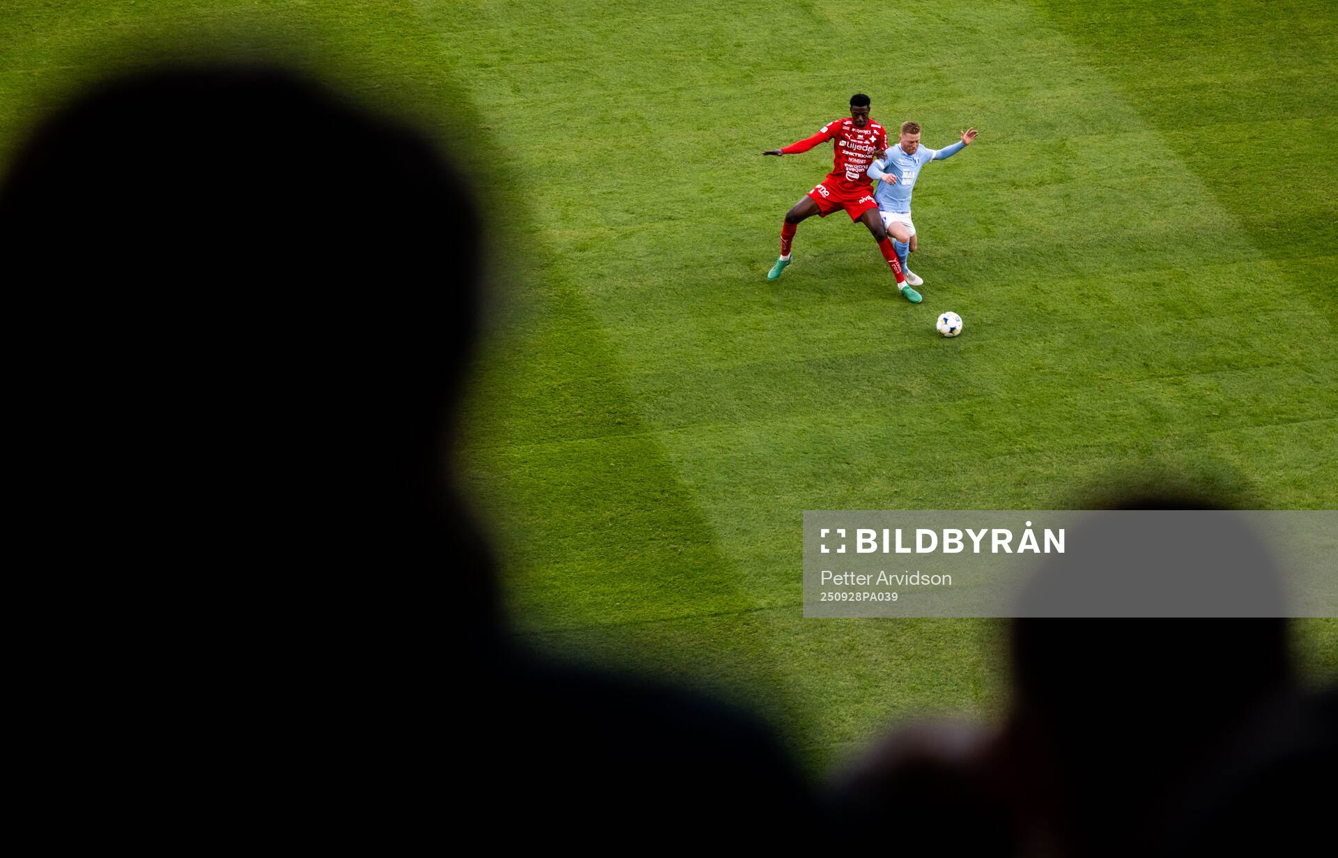 Värnamos Rufai Mohammed och Malmö FFs Anders Christiansen