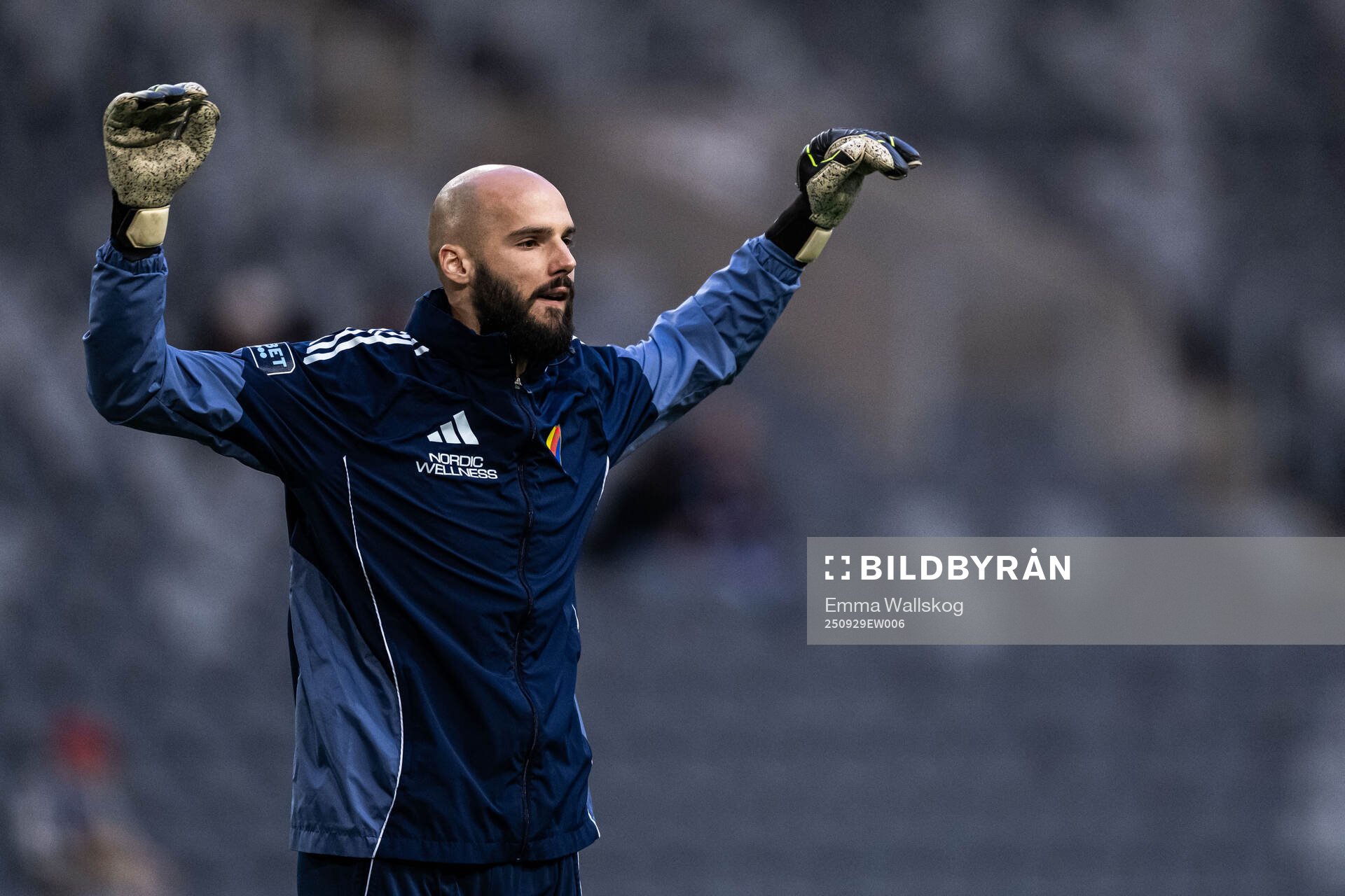 Djurgårdens målvakt Filip Manojlovic