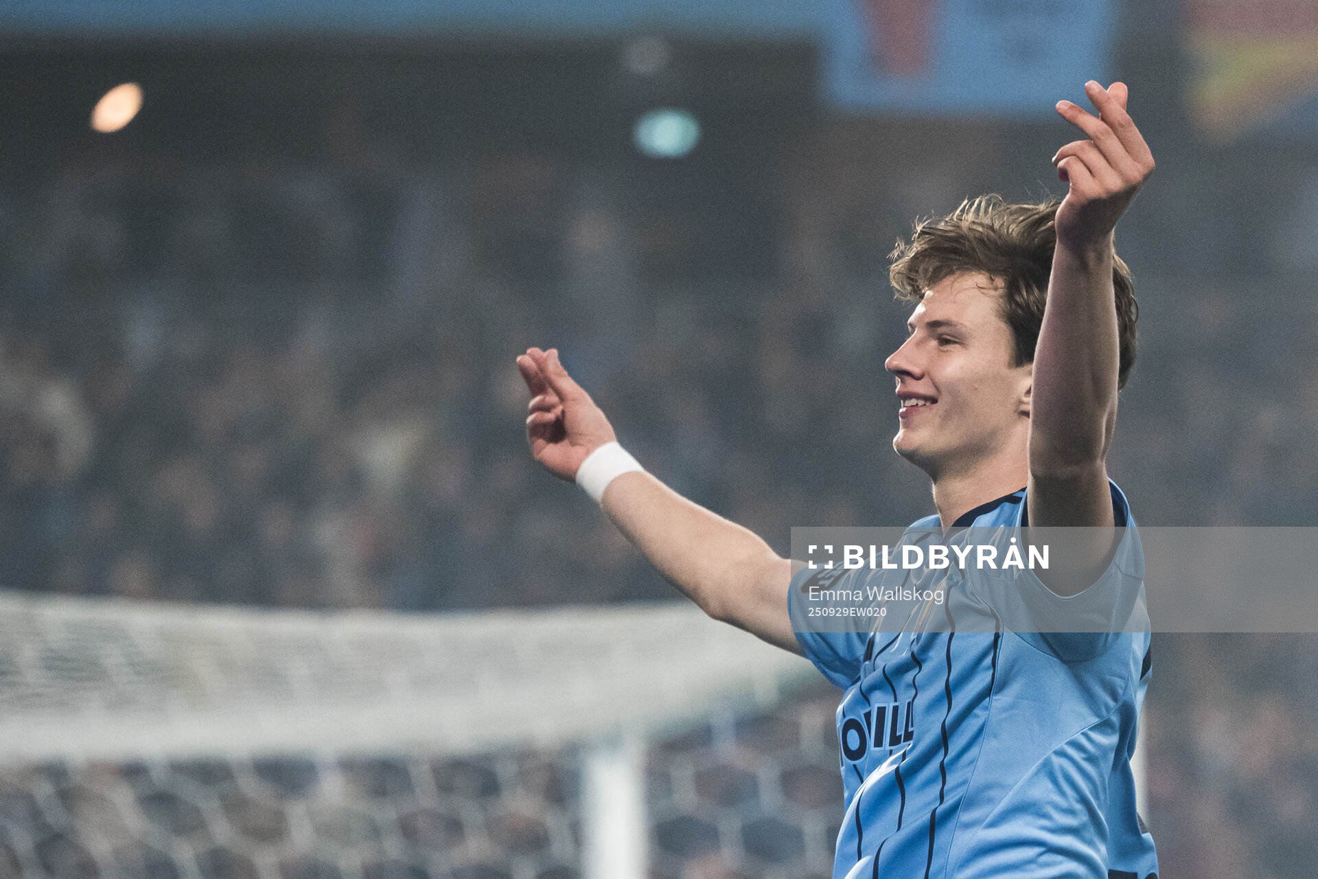 Djurgårdens August Priske Flyger jublar