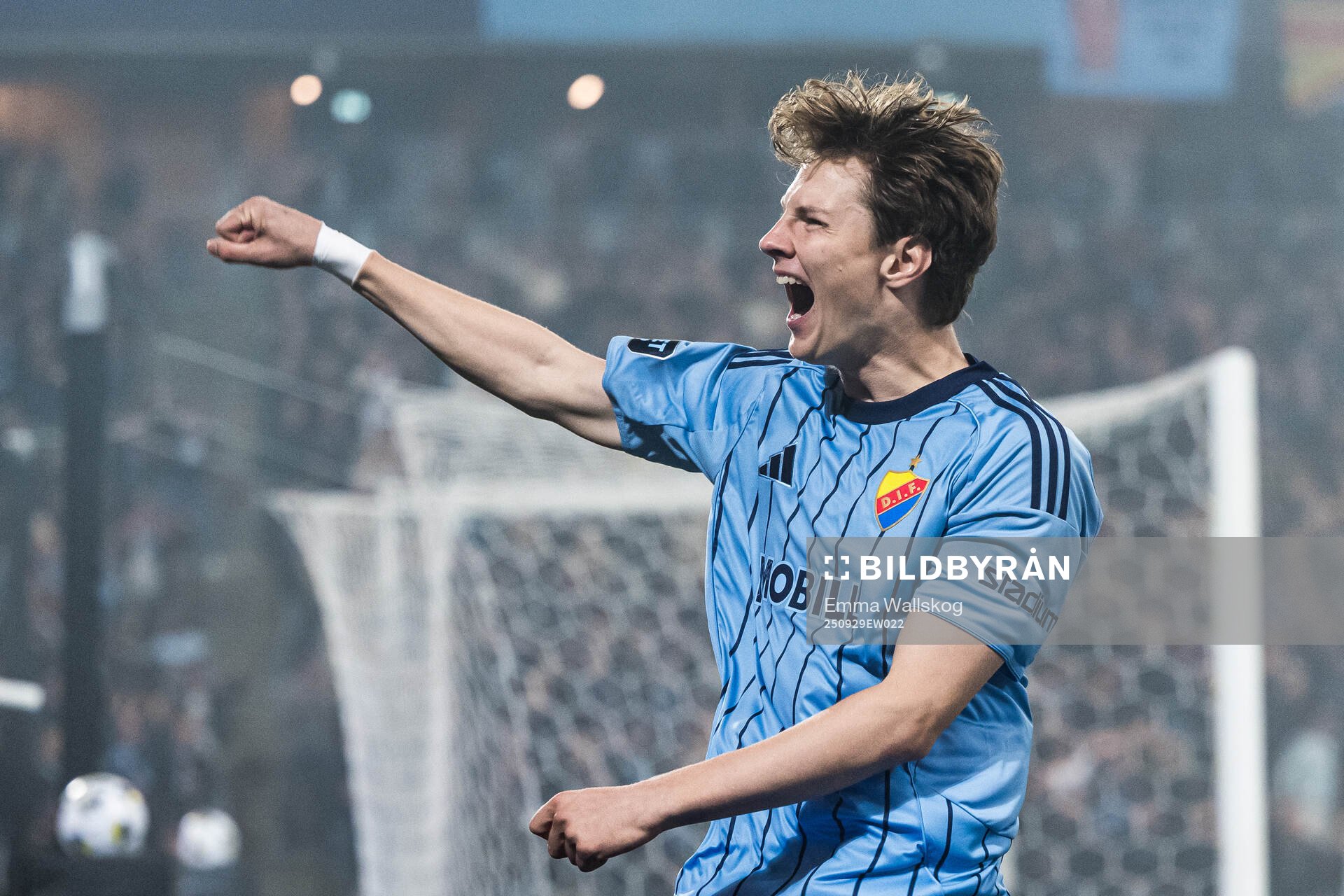 Djurgårdens August Priske Flyger jublar