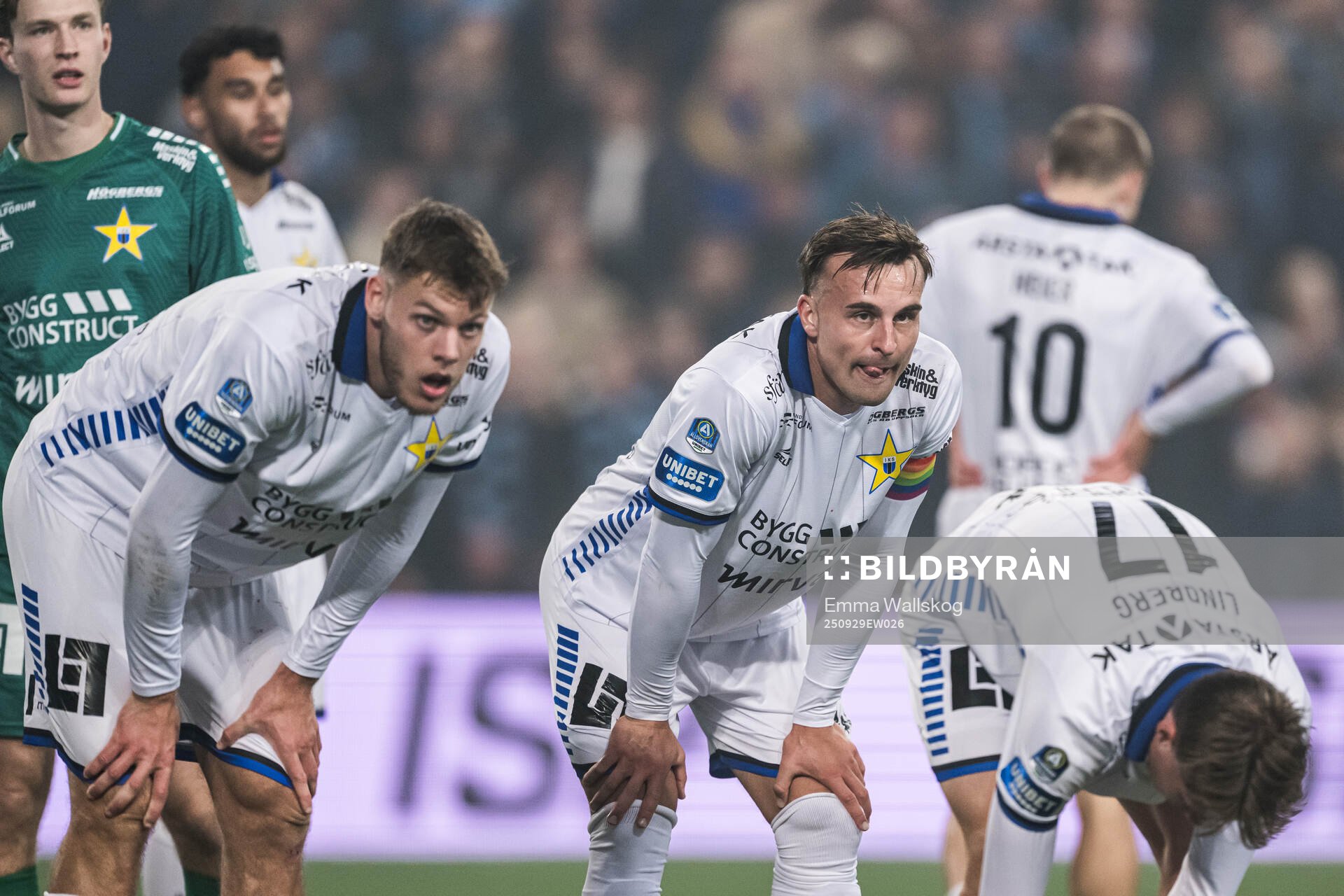 Sirius Tobias Anker och Henrik Rönnlöf Castegren deppar