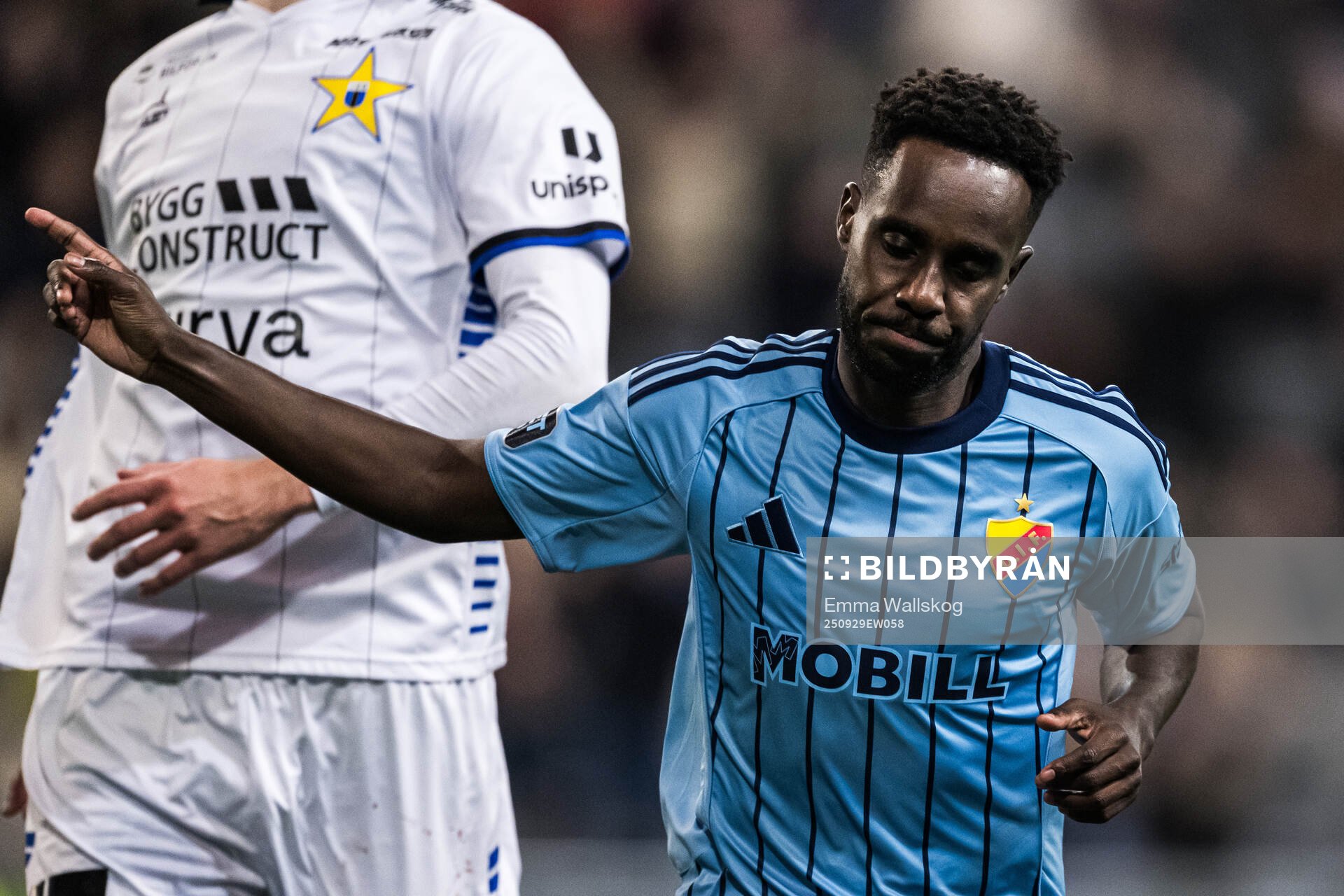 Djurgårdens Tokmac Nguen jublar