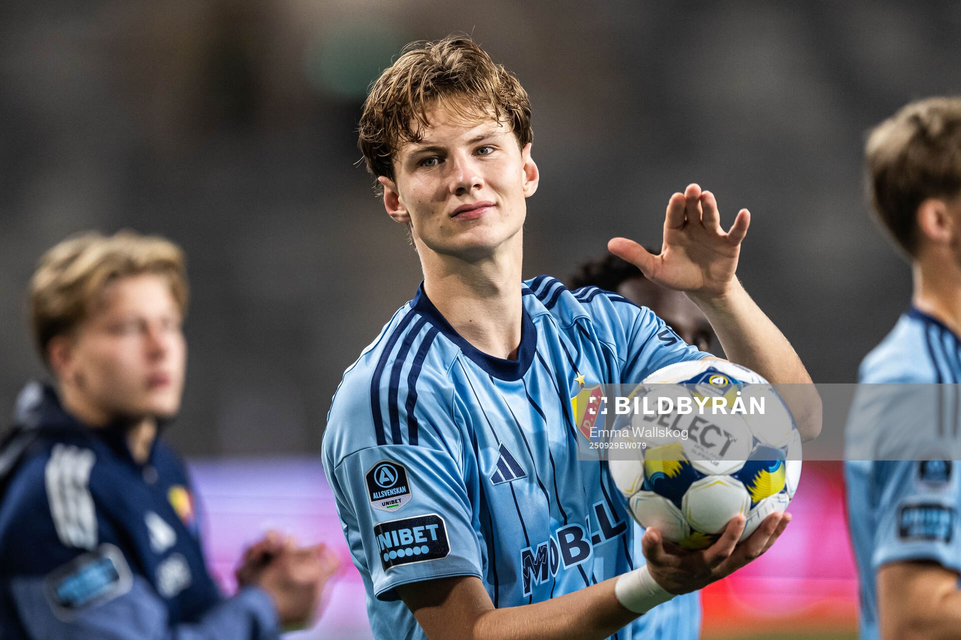 Djurgårdens August Priske Flyger jublar