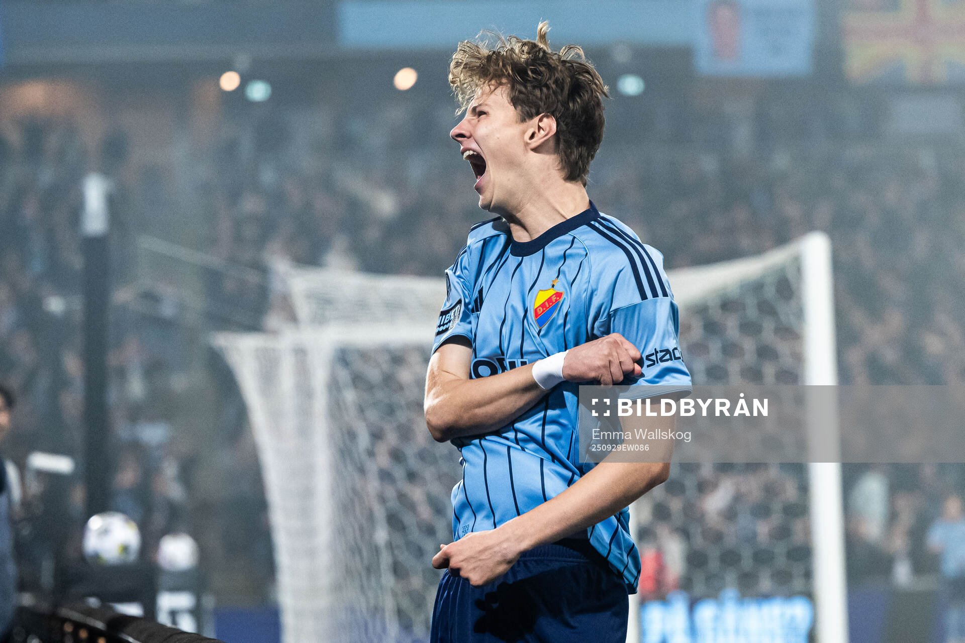 Djurgårdens August Priske Flyger jublar