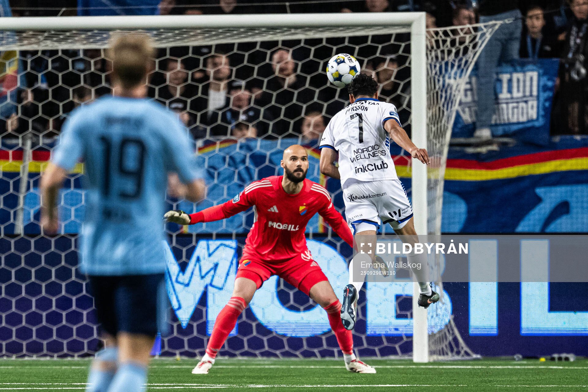 Djurgårdens målvakt Filip Manojlovic och Sirius Joakim
