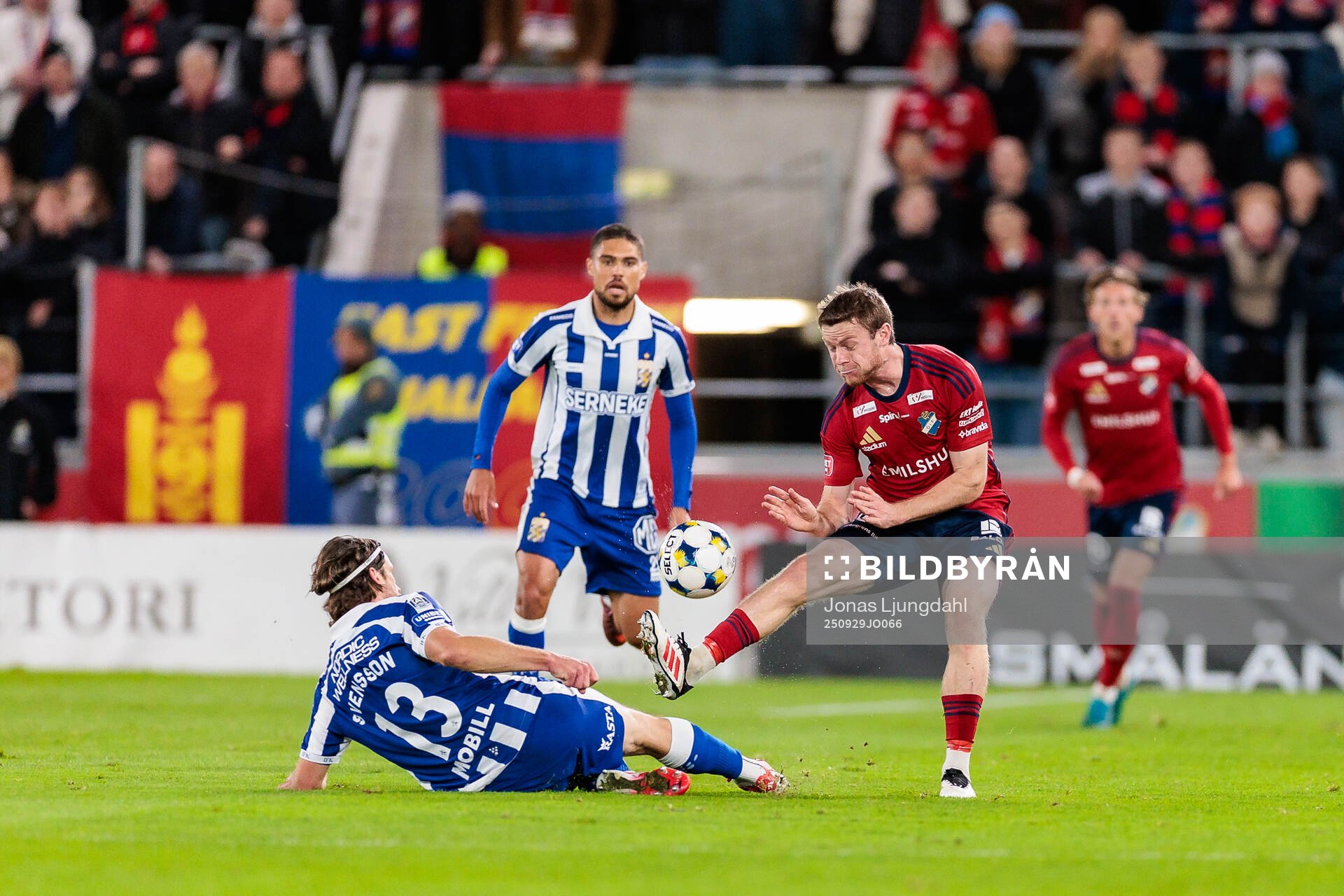 IFK Göteborgs Gustav Svensson och Östers Daniel Ljung