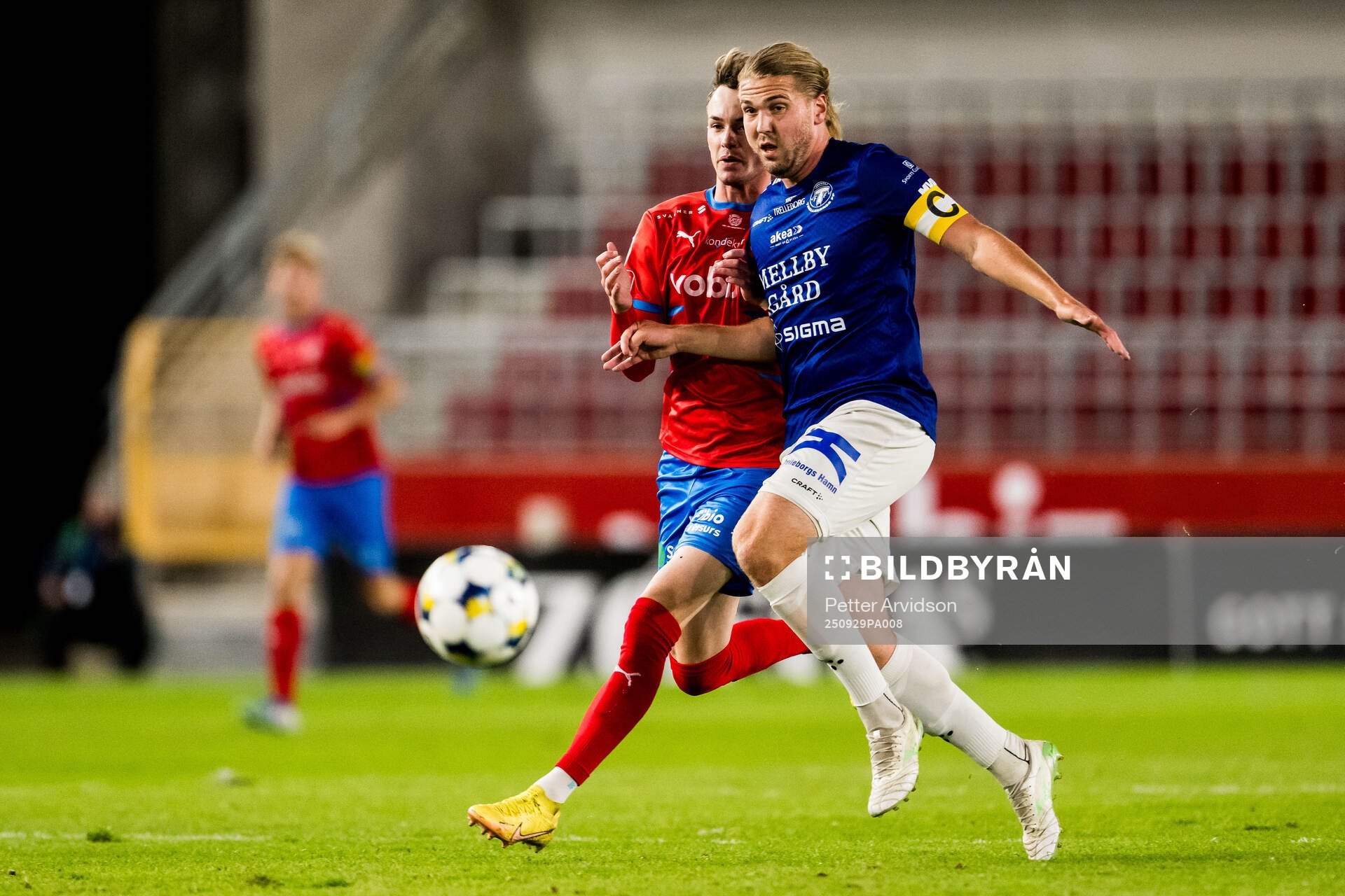 Helsingborgs Alexander Johansson och Trelleborgs Charlie